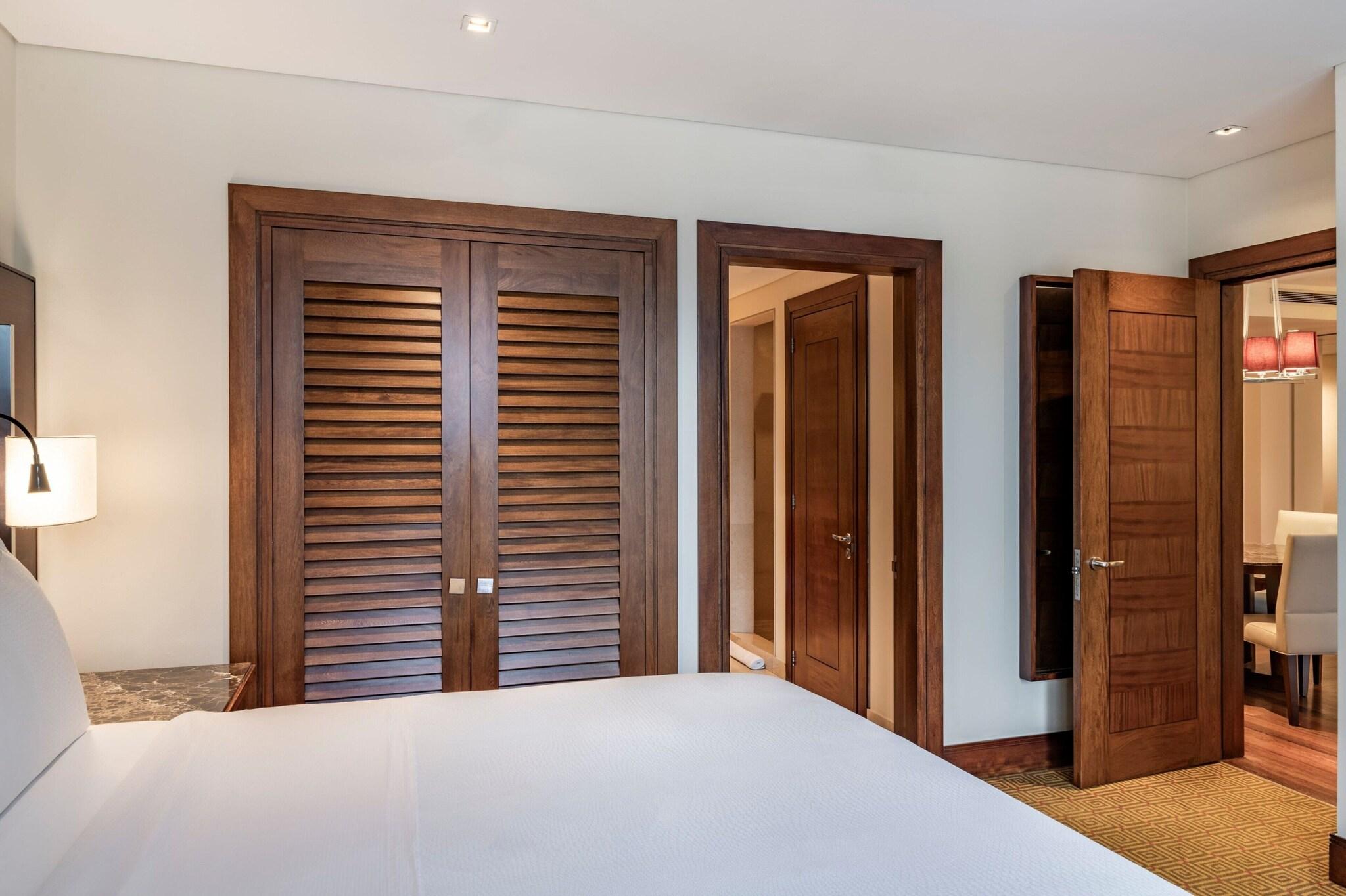 Junior Suite King Bed Non Smoking