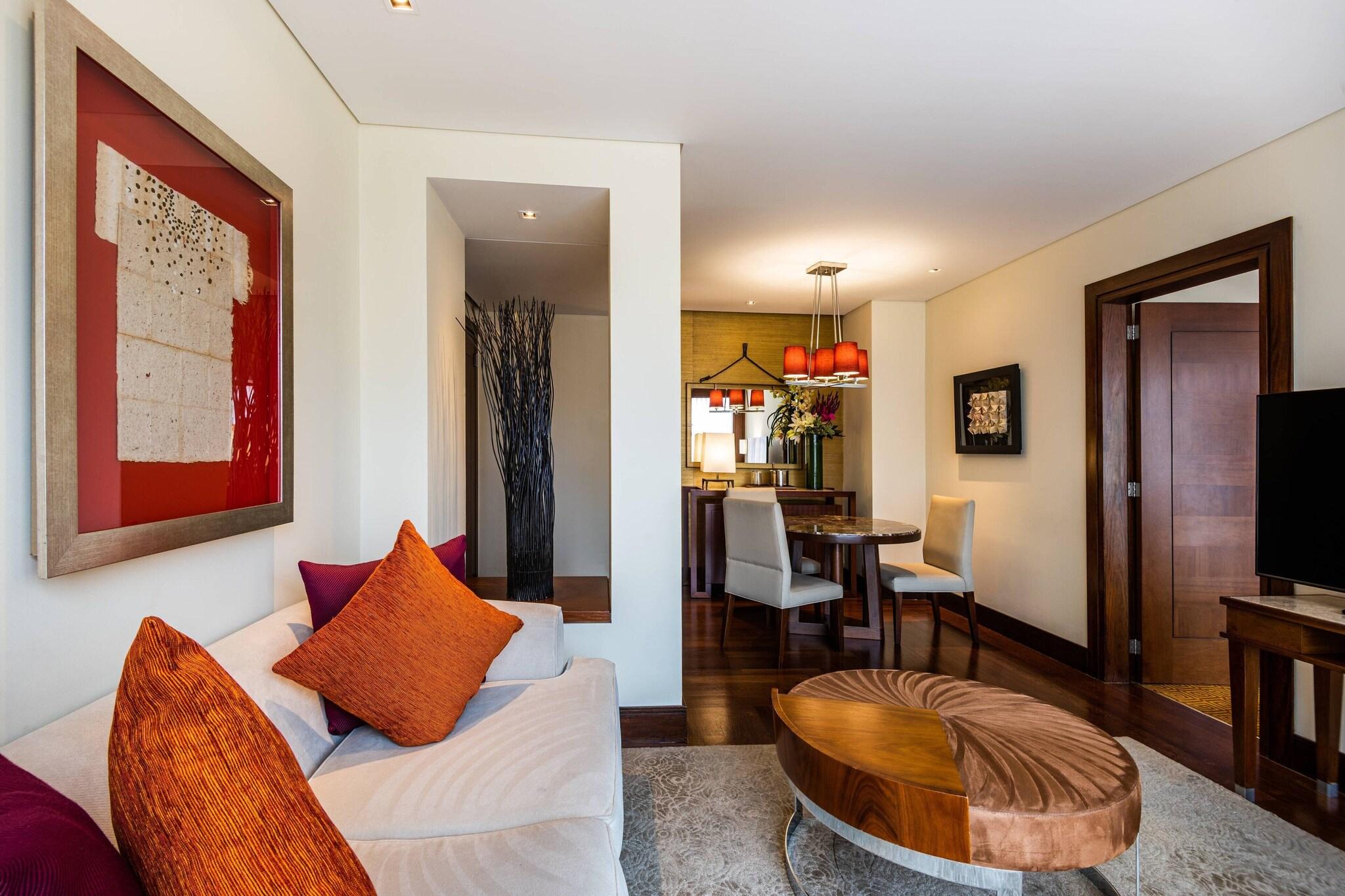 Junior Suite King Bed Non Smoking