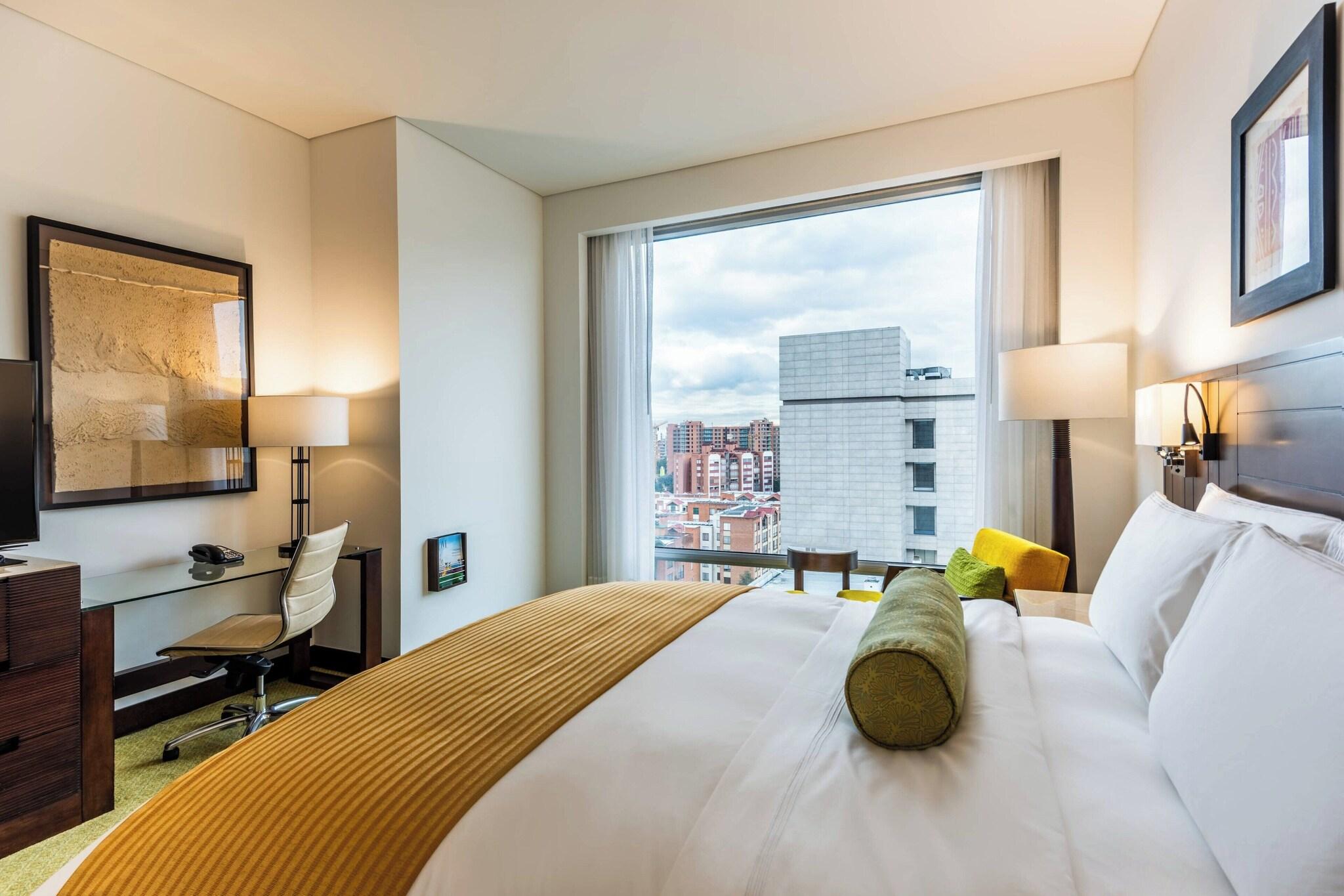 Junior Suite King Bed Non Smoking