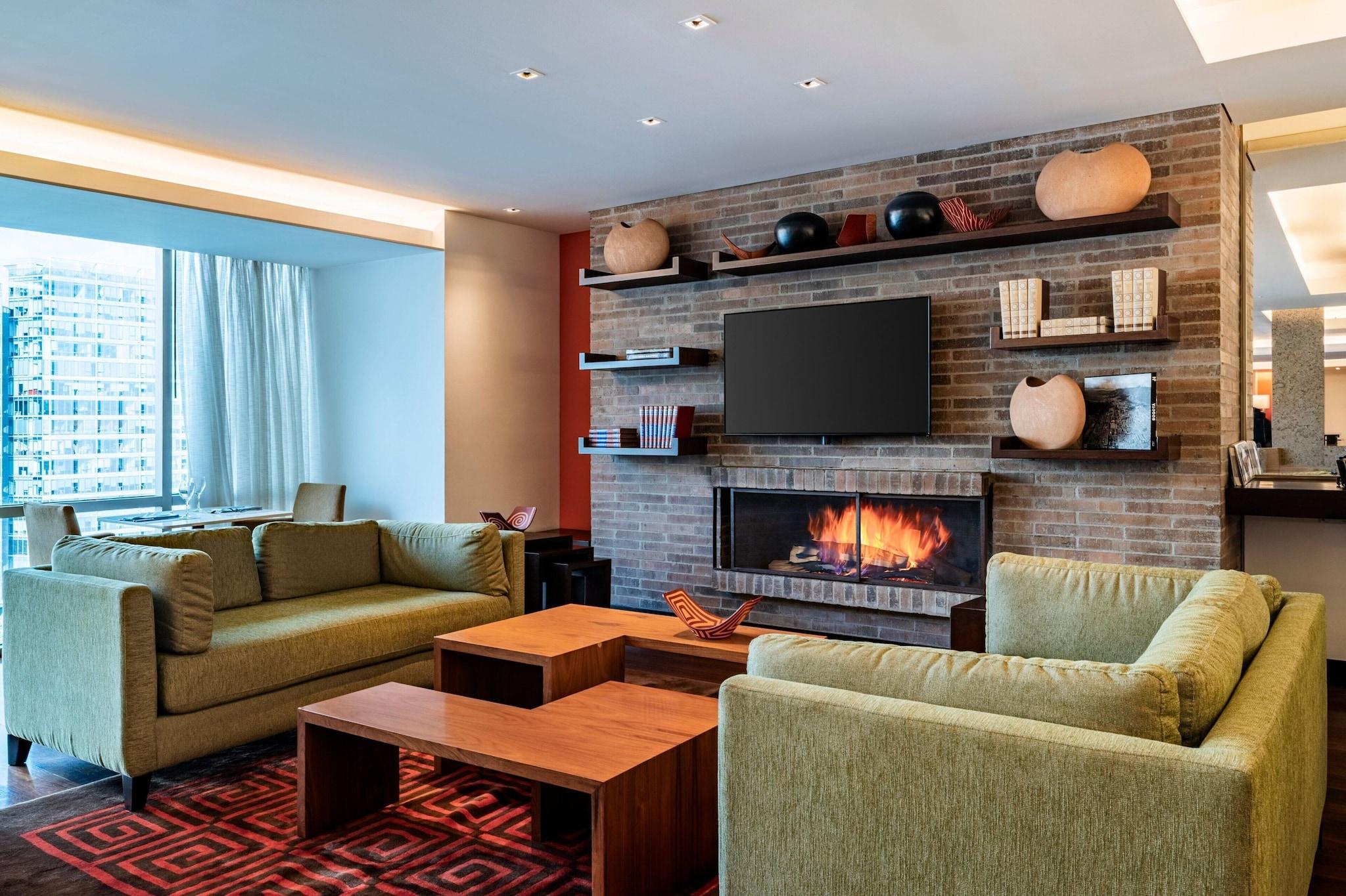 Junior Suite King Bed Non Smoking