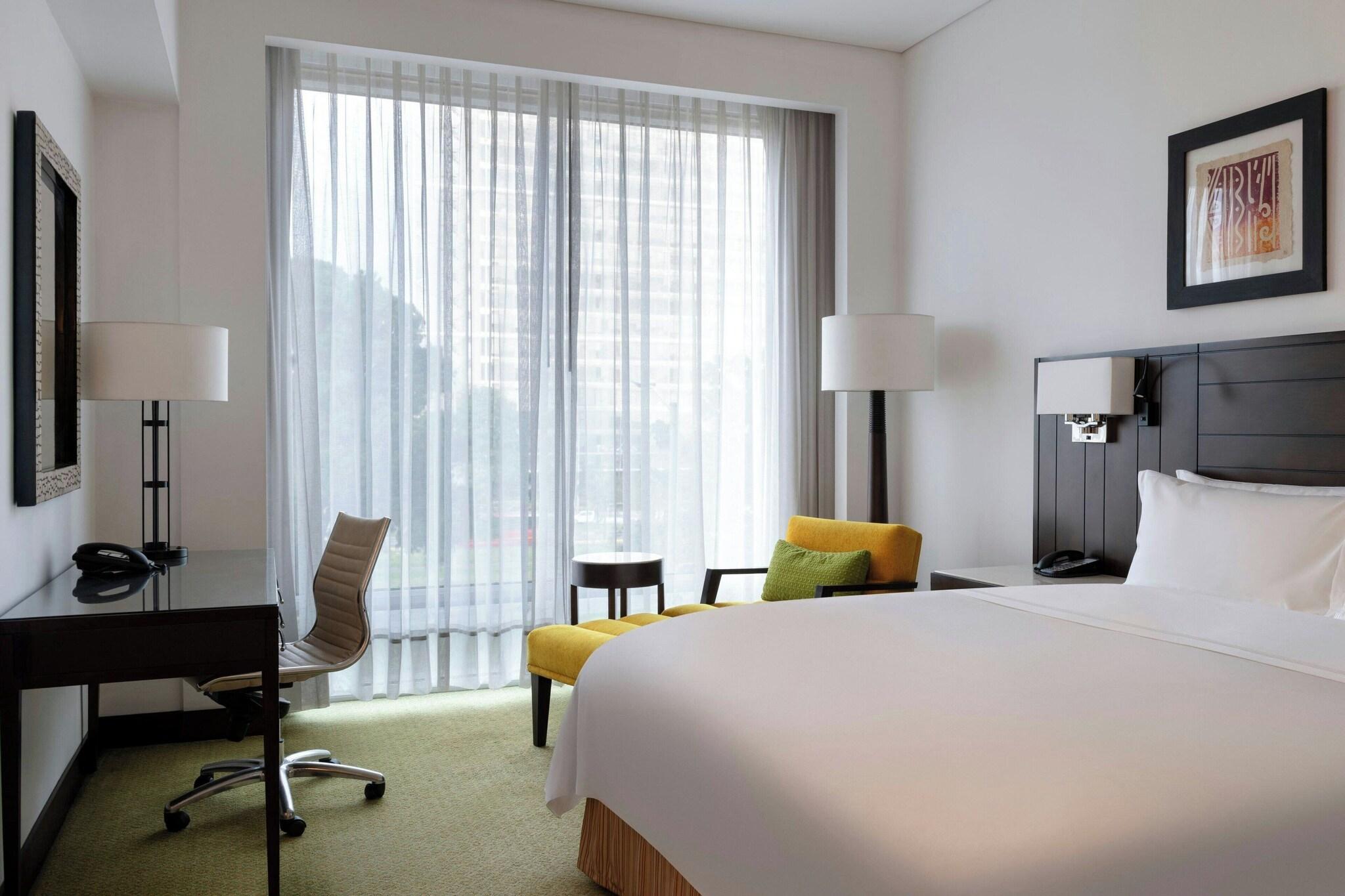 Junior Suite King Bed One Bedroom 