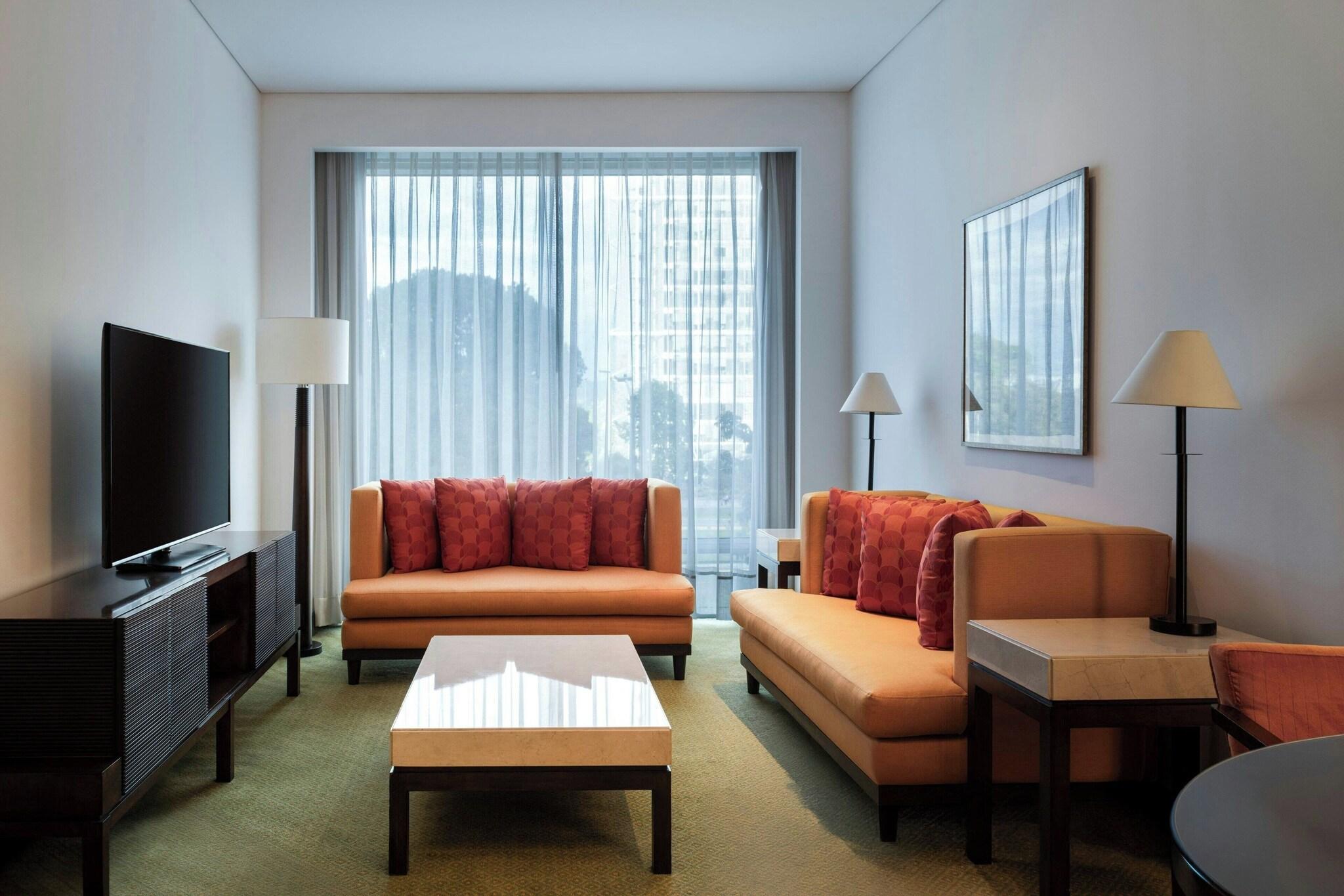 Junior Suite King Bed One Bedroom 