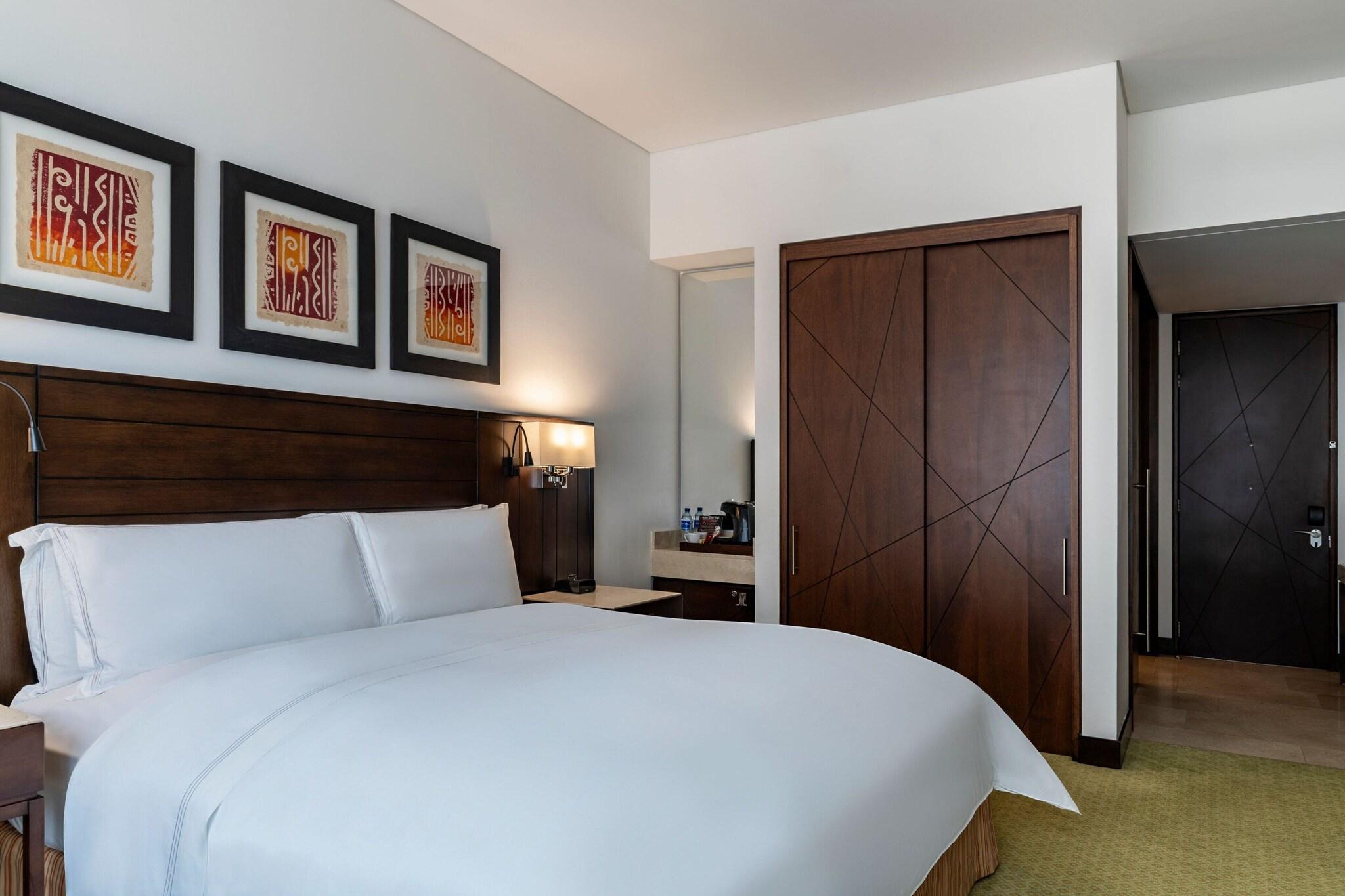 Double Executive King Bed