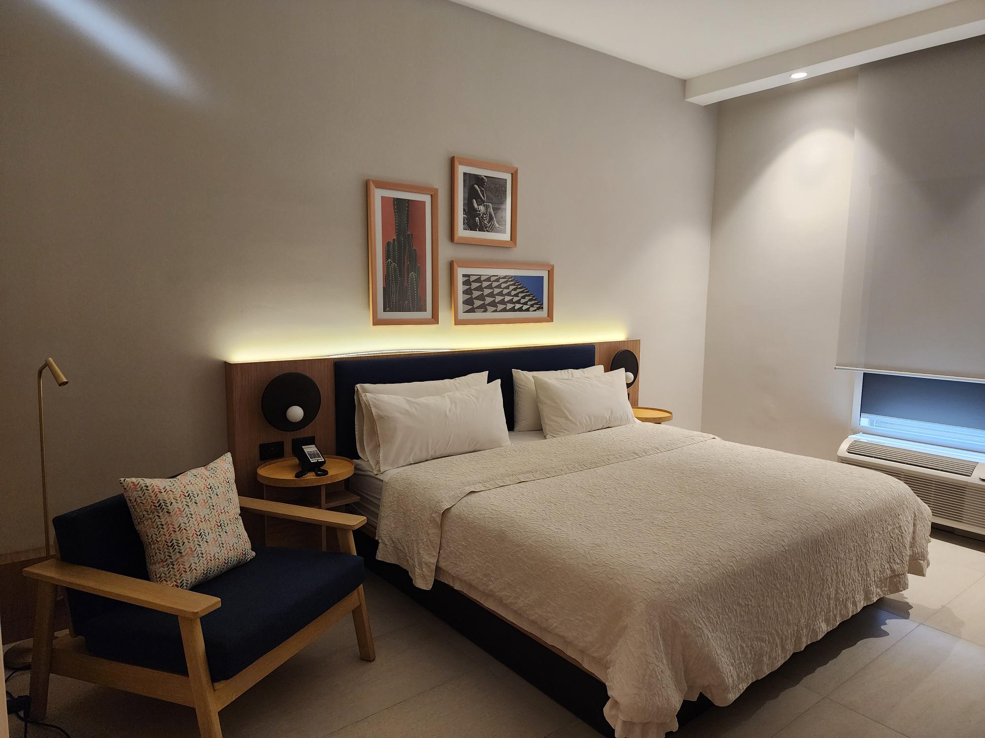 Double King Bed Non Smoking