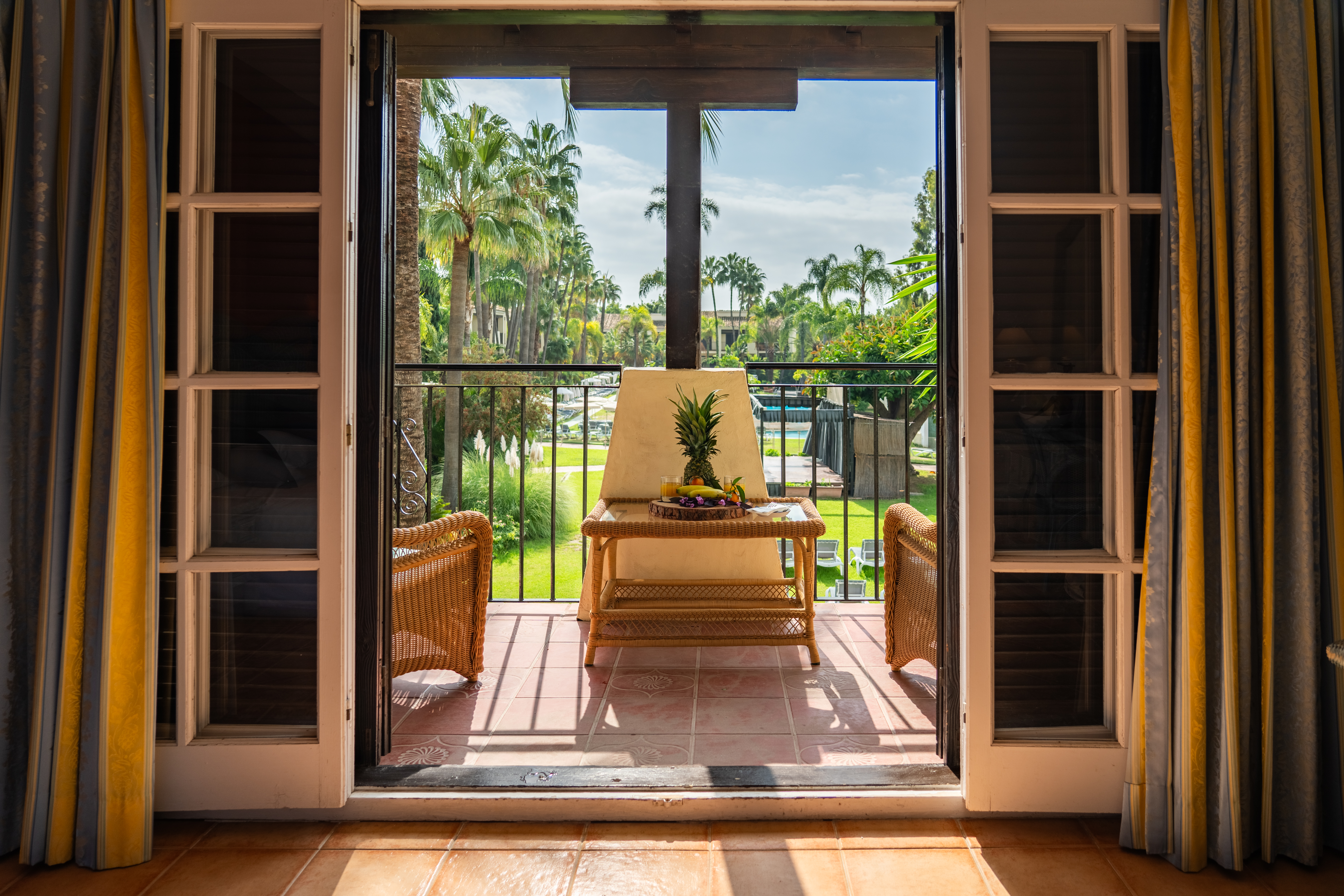 Double or Twin Standard