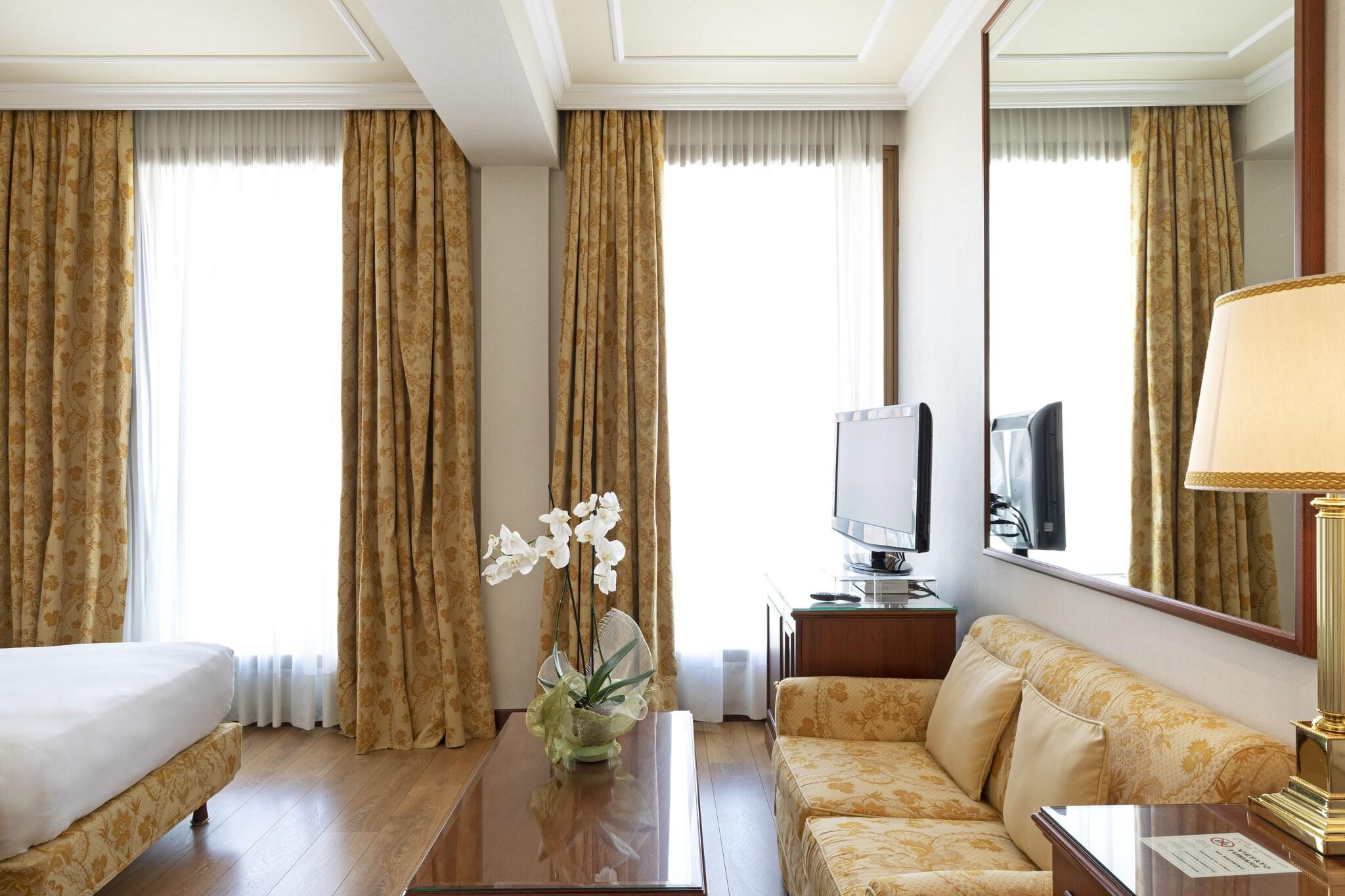 Double Superior King Bed