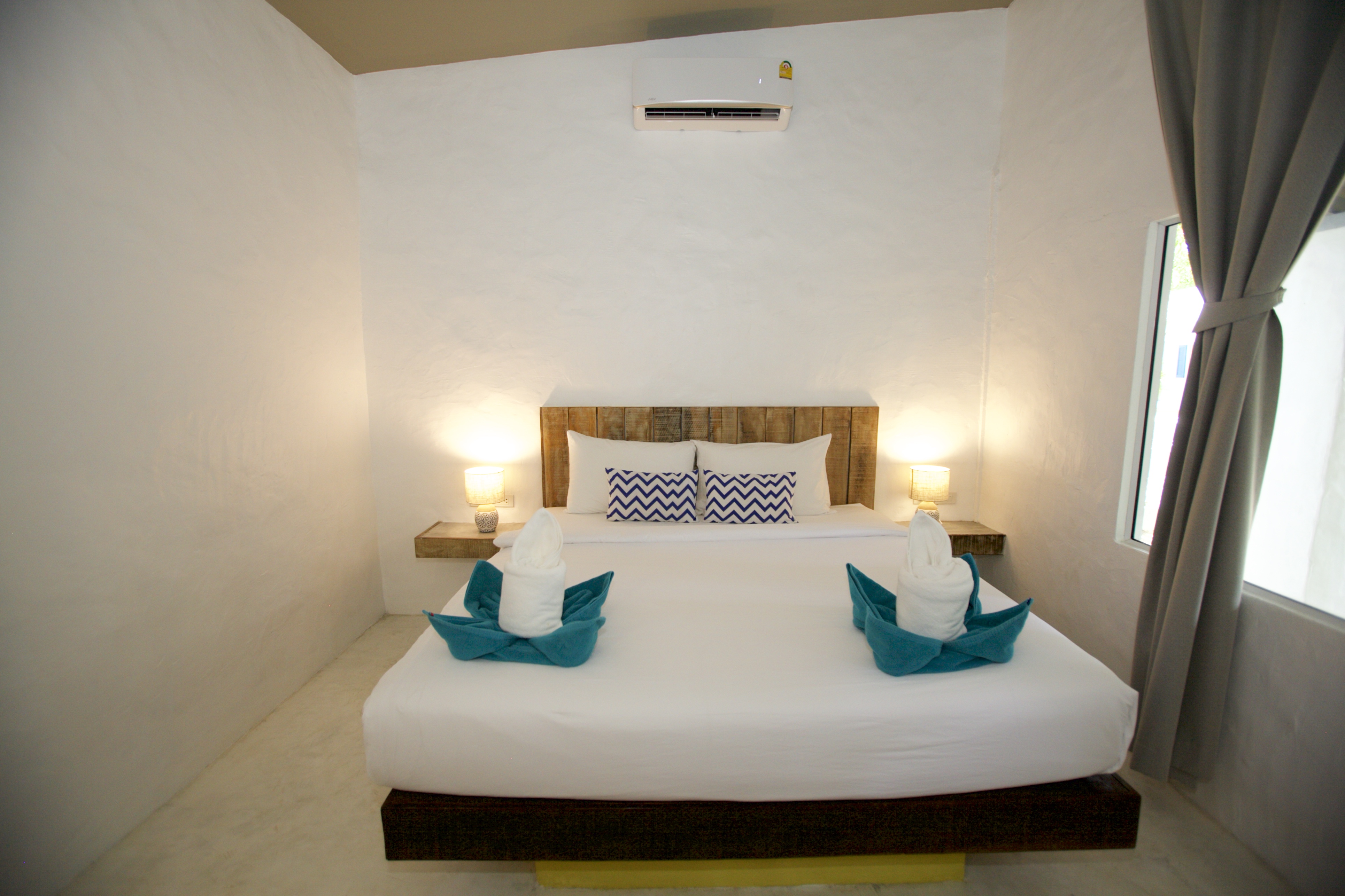 House Superior Side Sea View