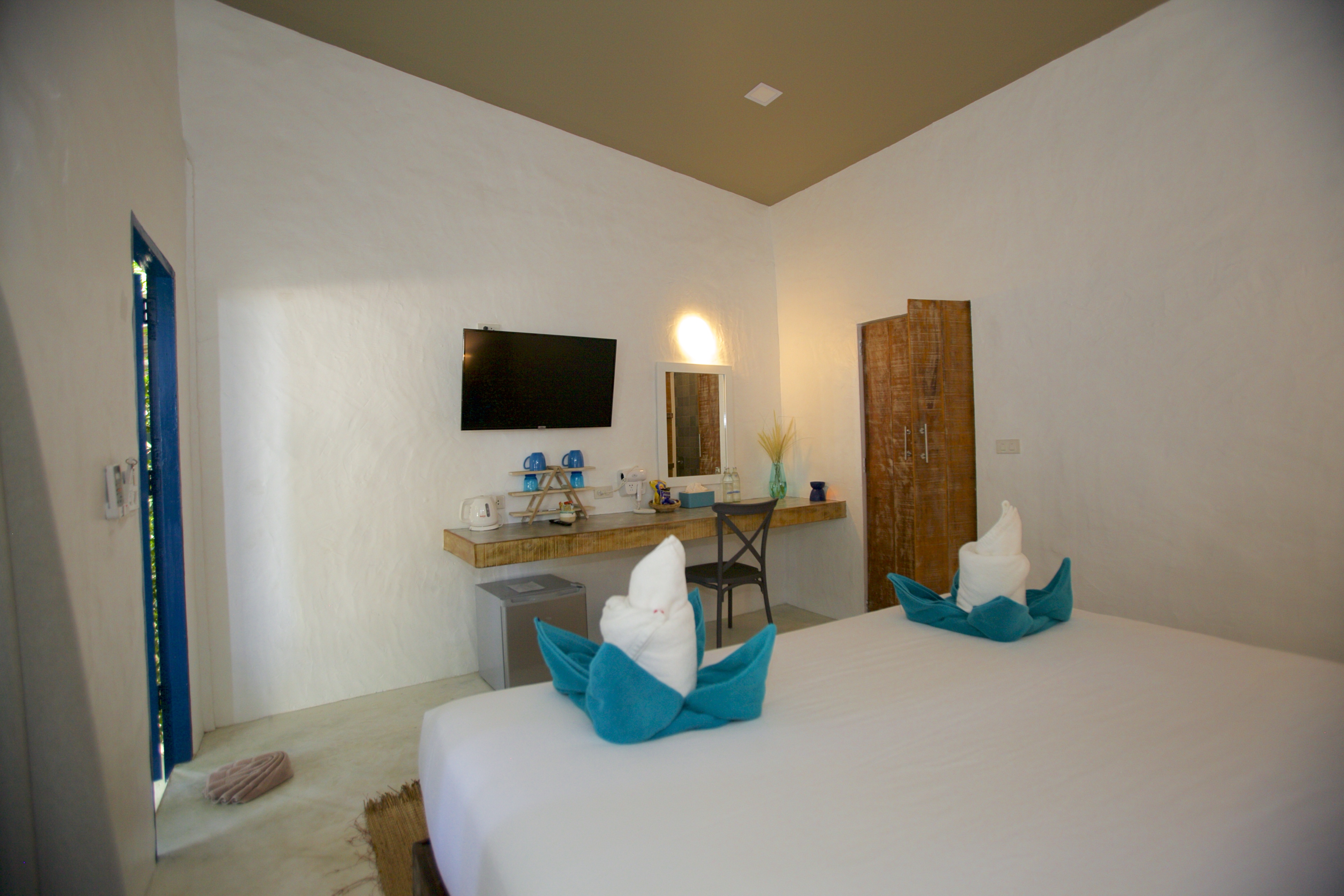 House Superior Side Sea View