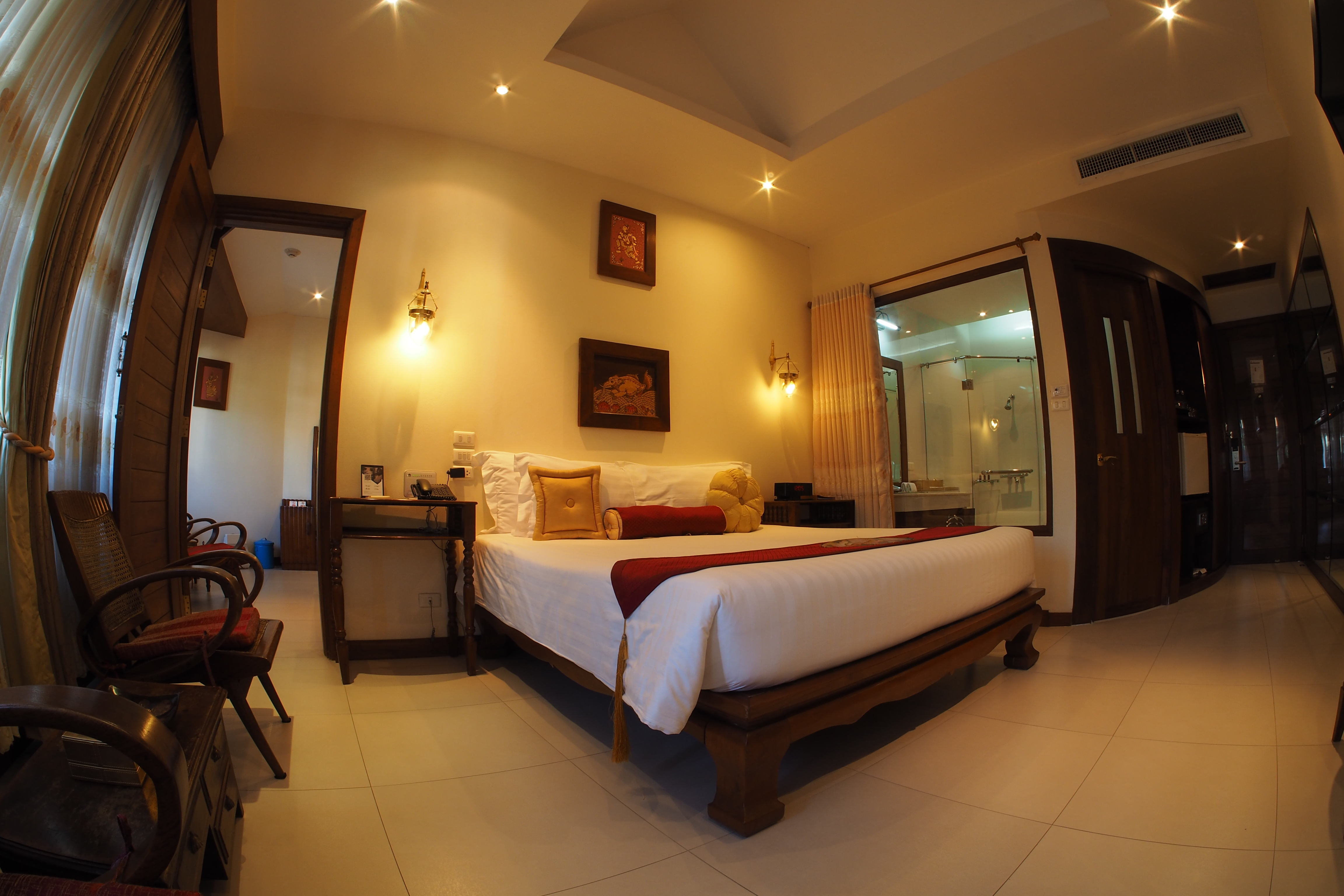 Double or Twin Deluxe