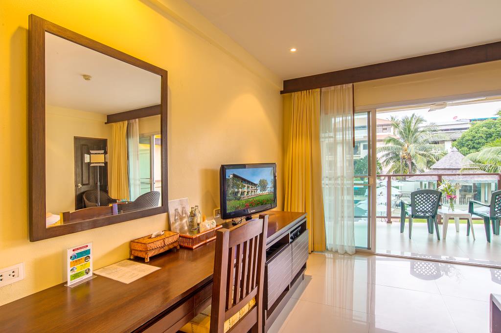 Double or Twin Deluxe Sea View