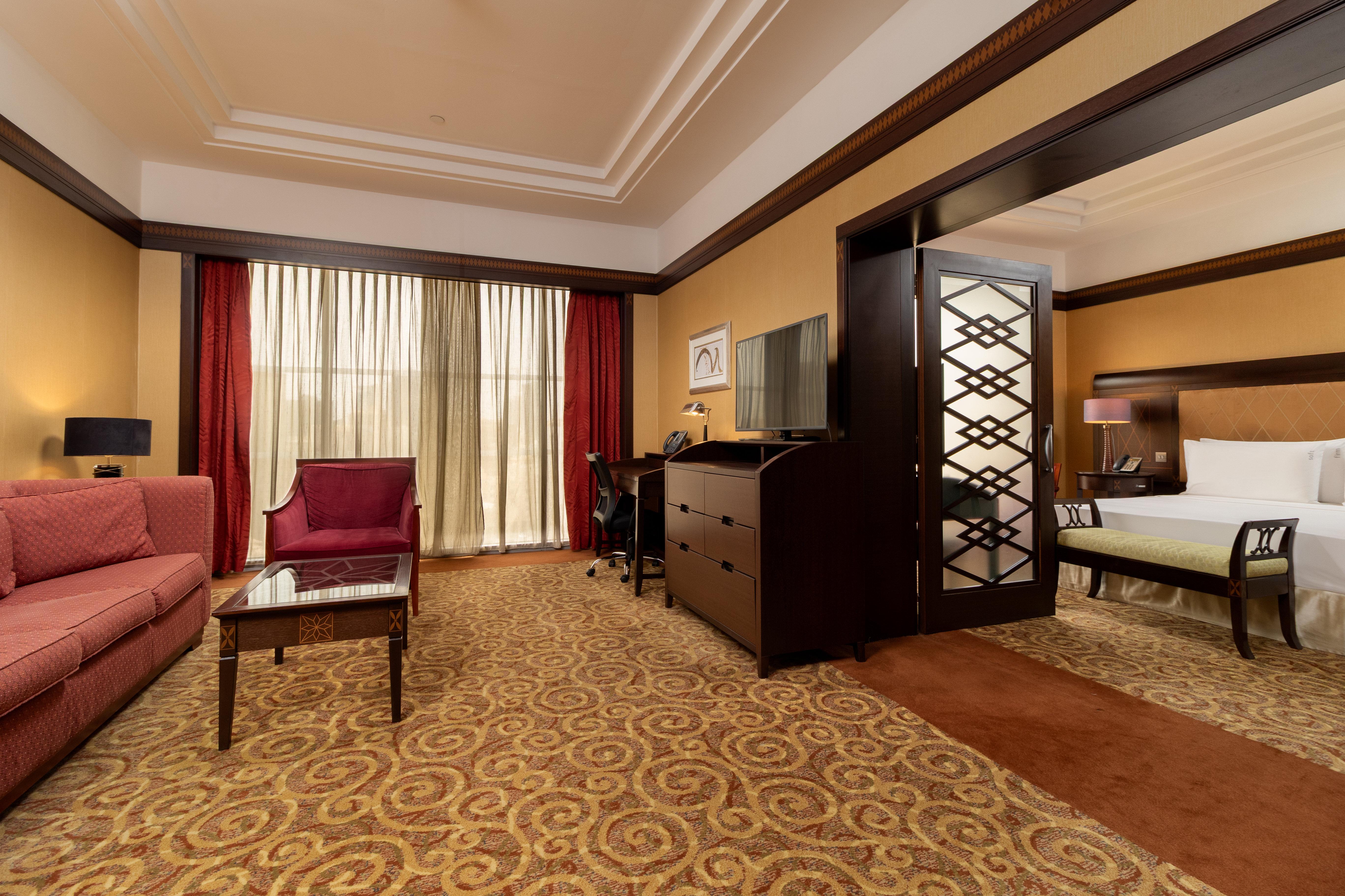 Suite Sea View King Bed