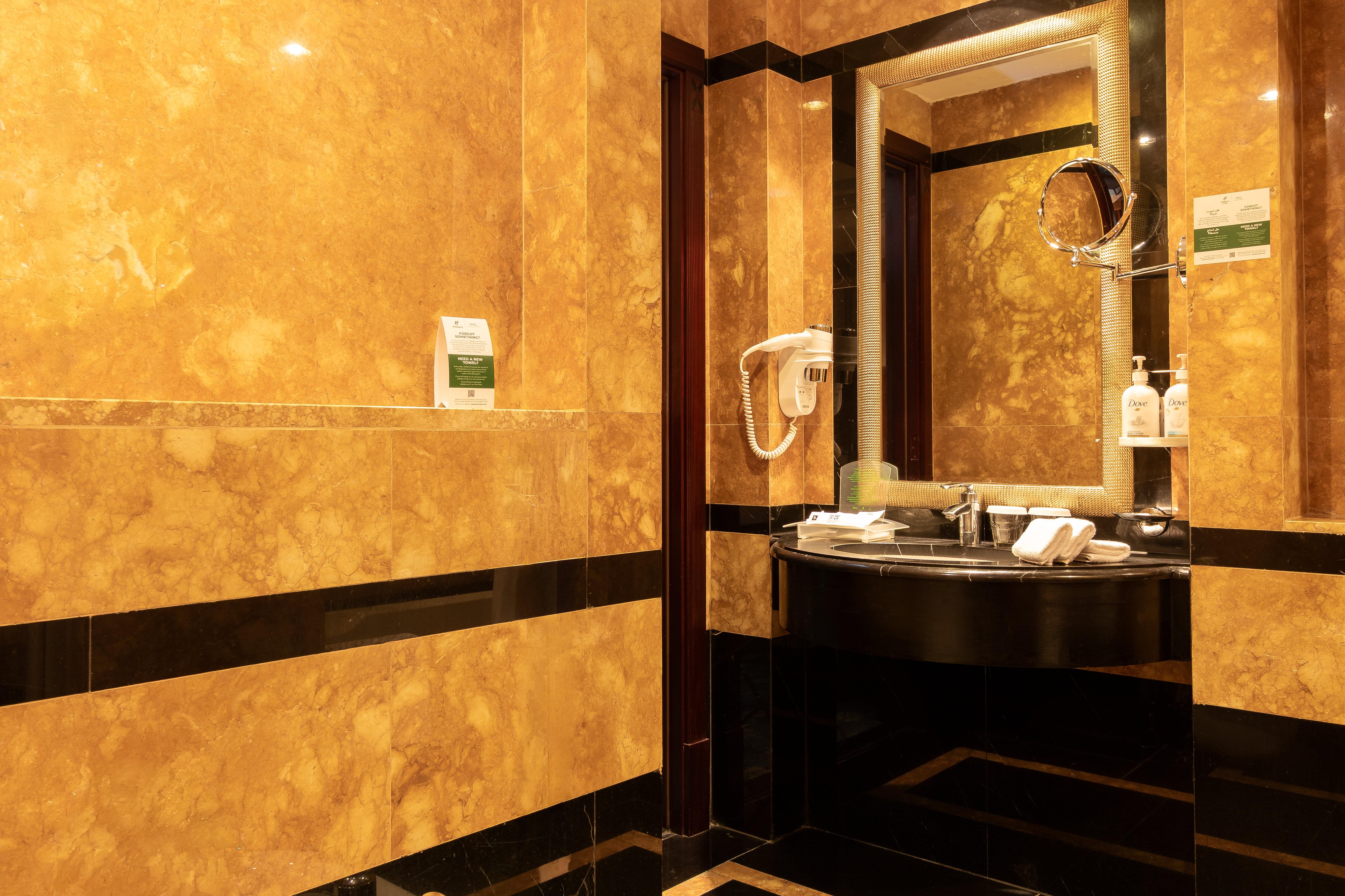 Suite Sea View King Bed