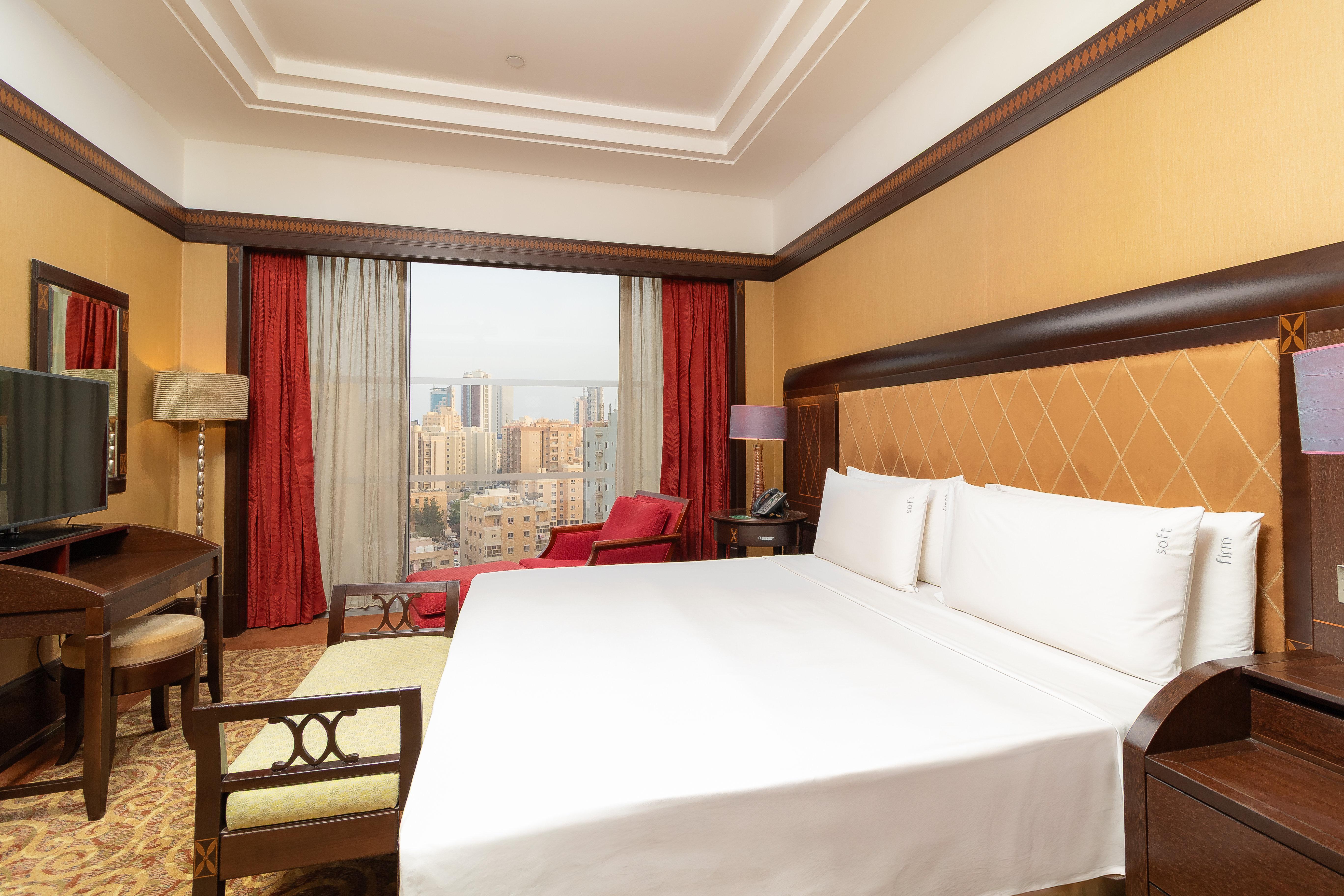 Suite Sea View King Bed