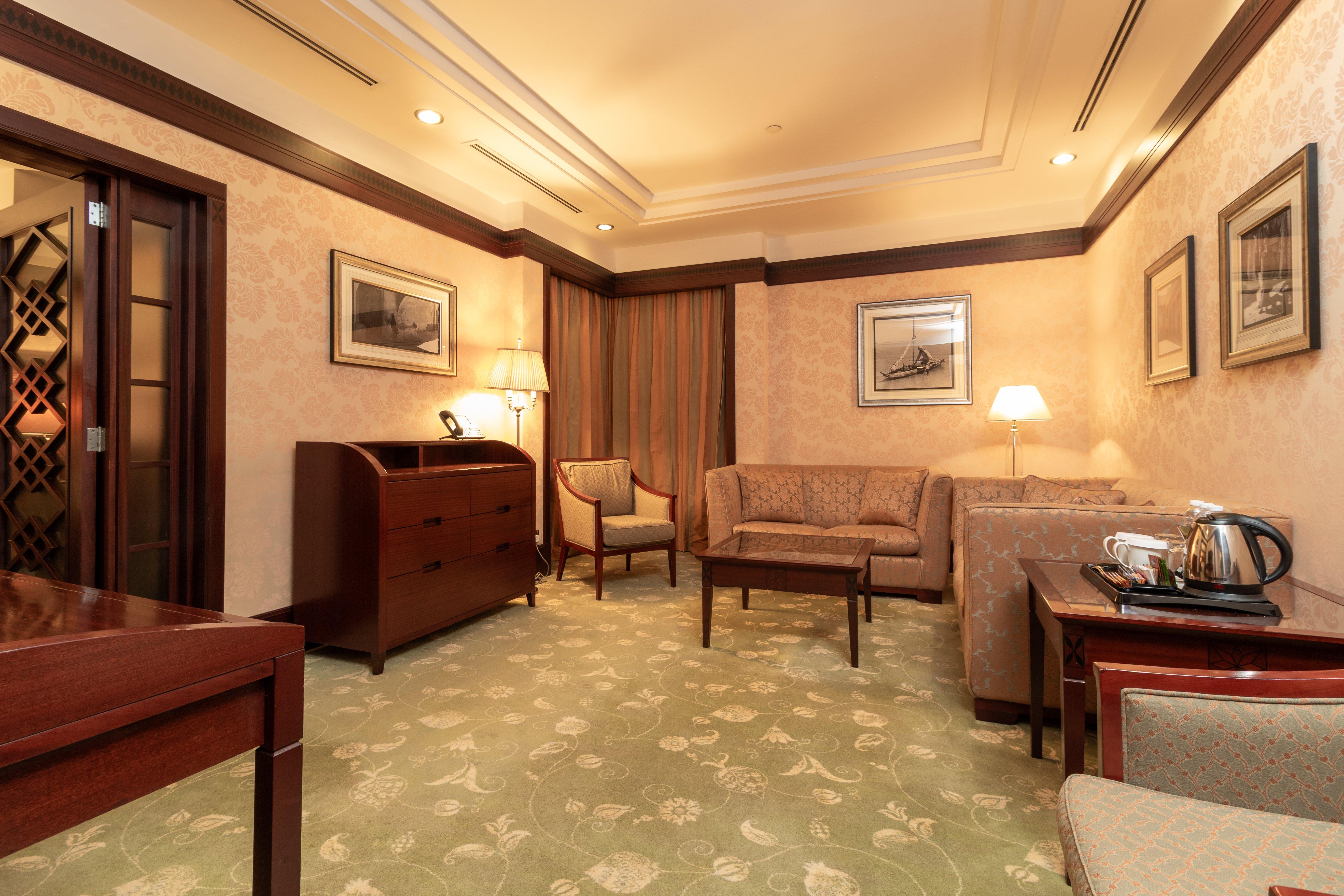 Suite Sea View King Bed