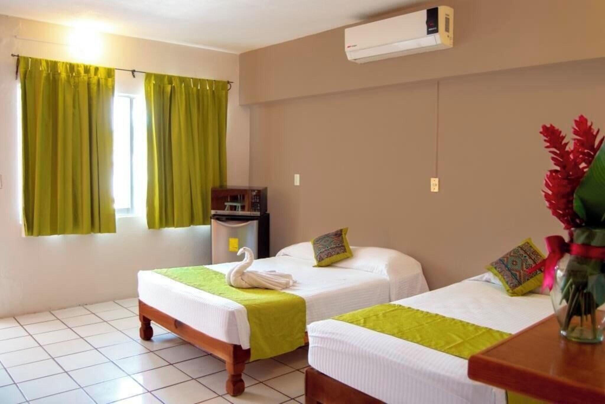 Family Room Three Beds