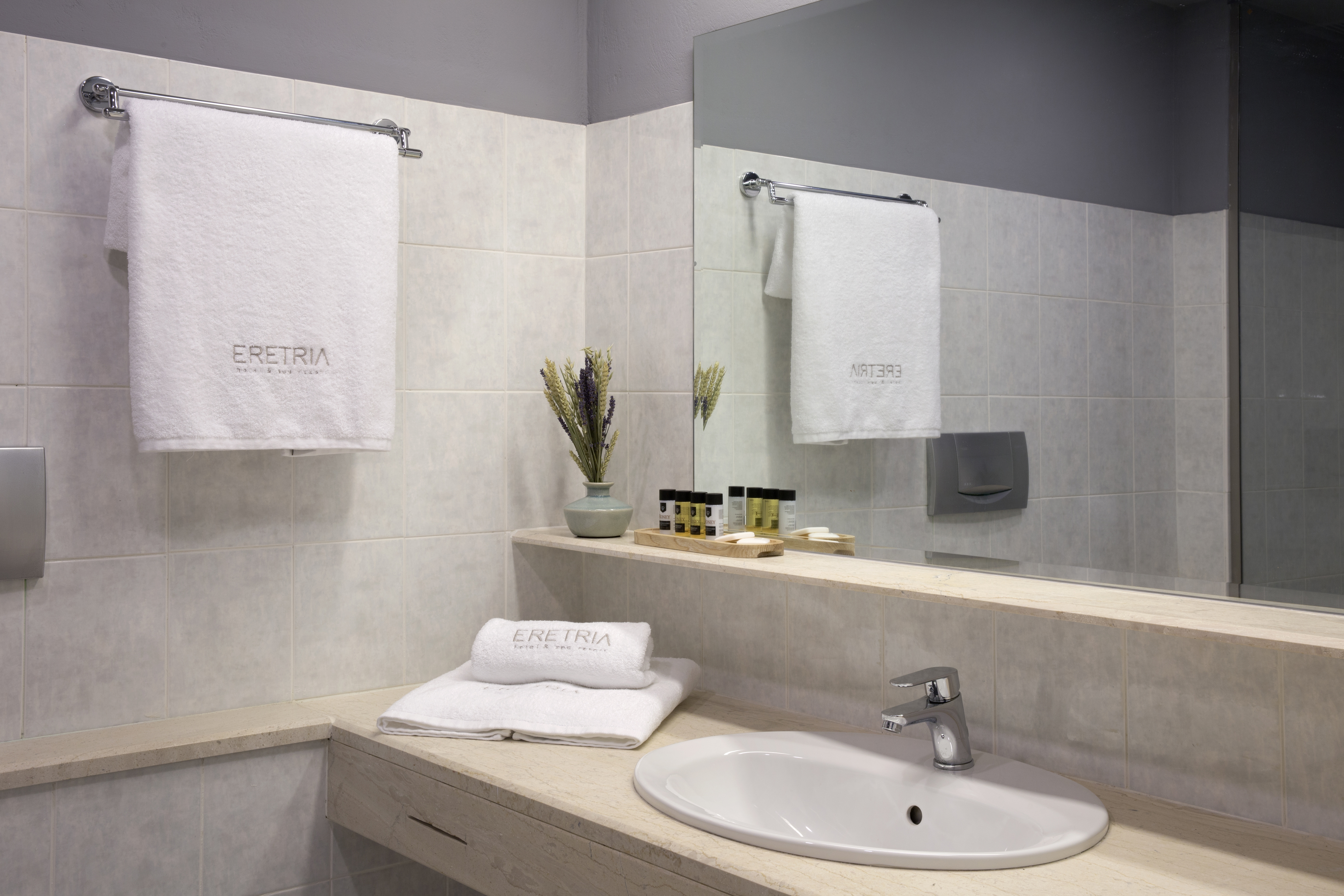 Bungalow Garden View