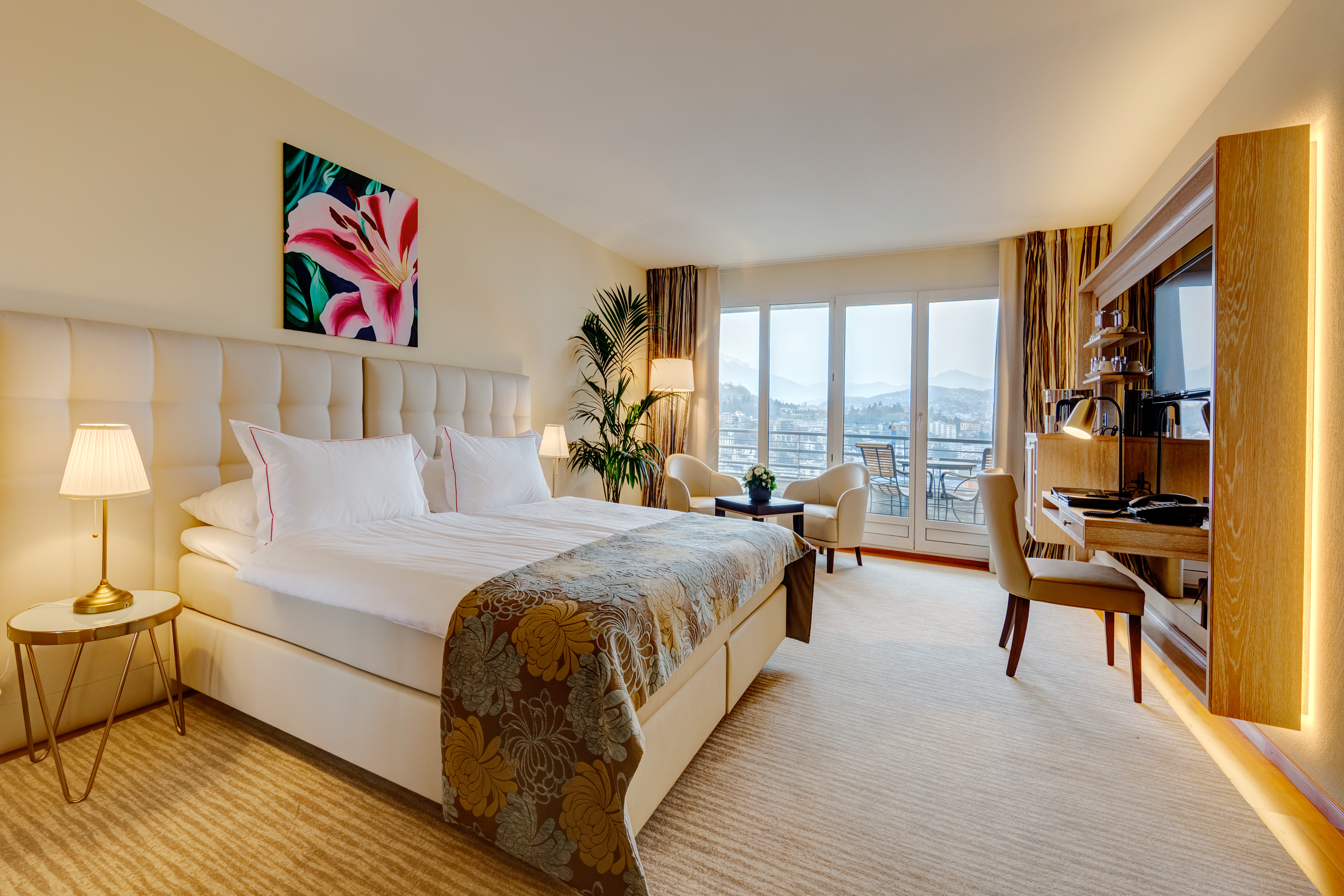 Double Deluxe Lake View