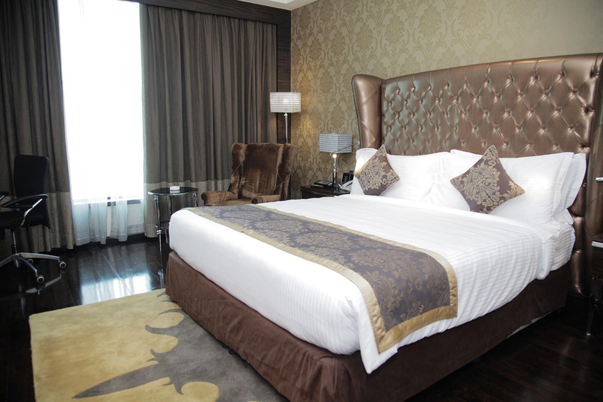 Double Superior King Bed