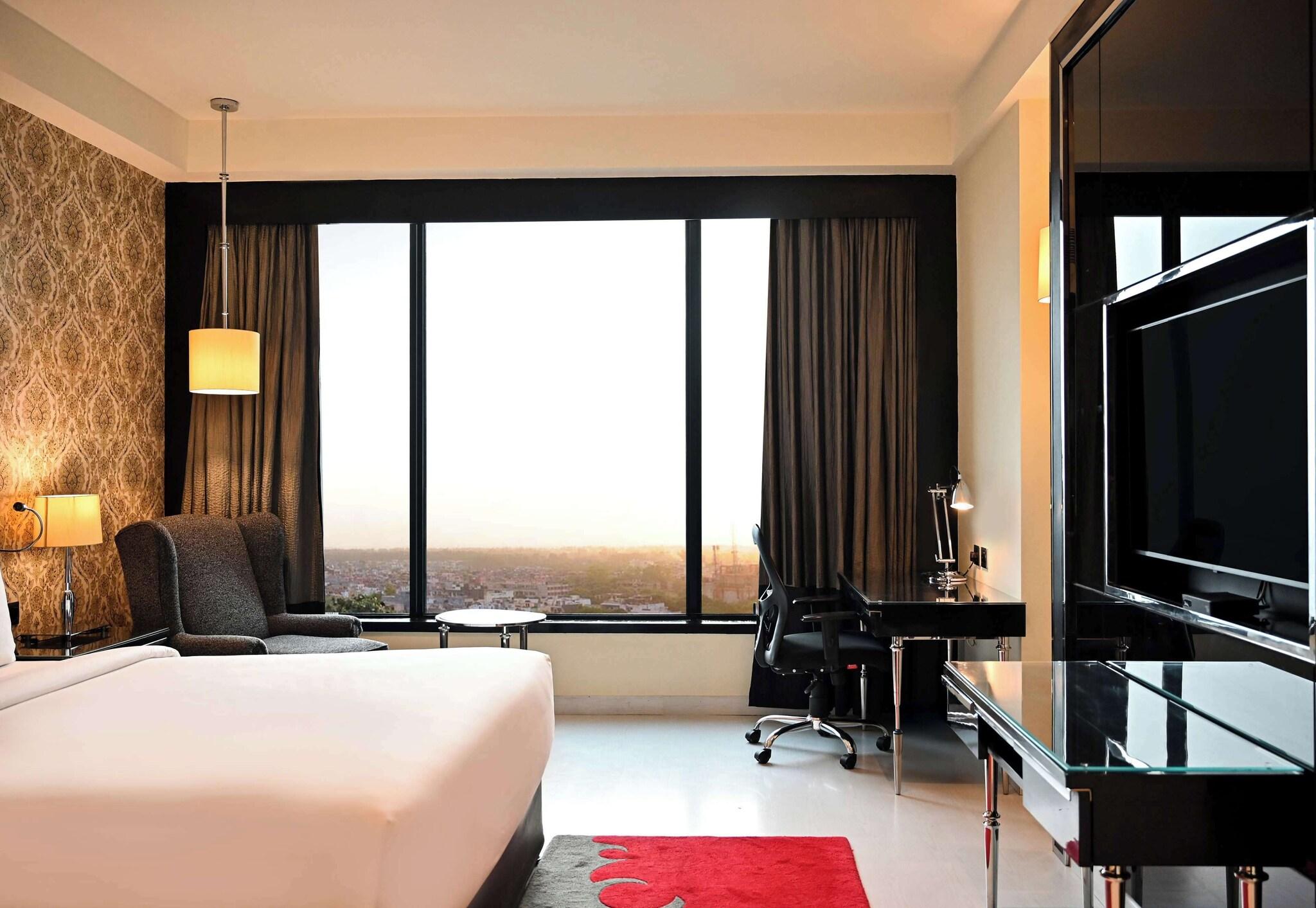 Double Superior King Bed