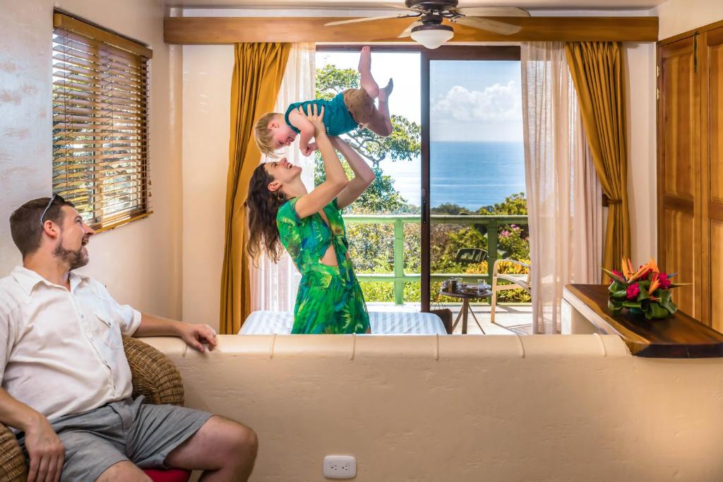 Double Deluxe Partial Ocean View