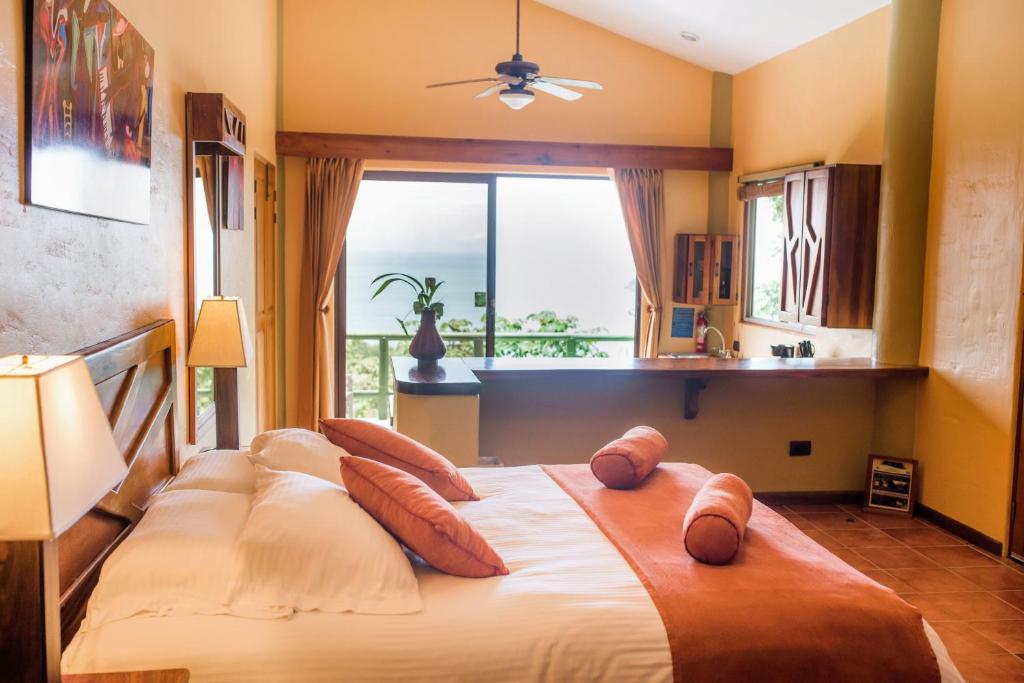 Double Deluxe Partial Ocean View