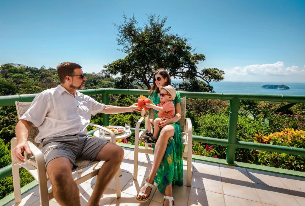 Double Deluxe Partial Ocean View