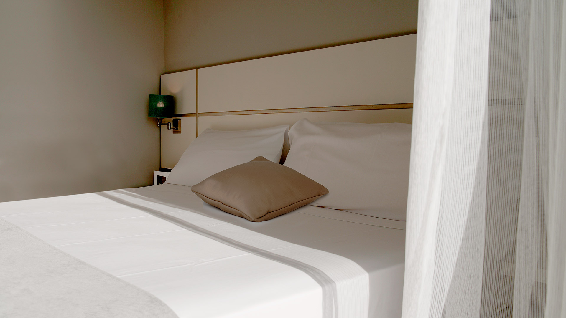 Double or Twin Sea Front