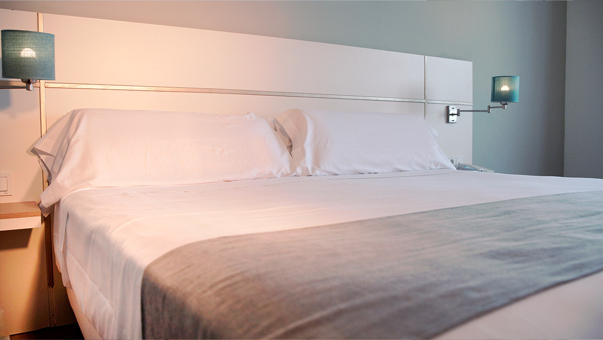 Double or Twin Side Sea View