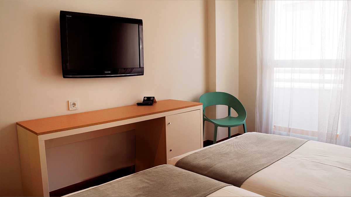 Double or Twin Standard