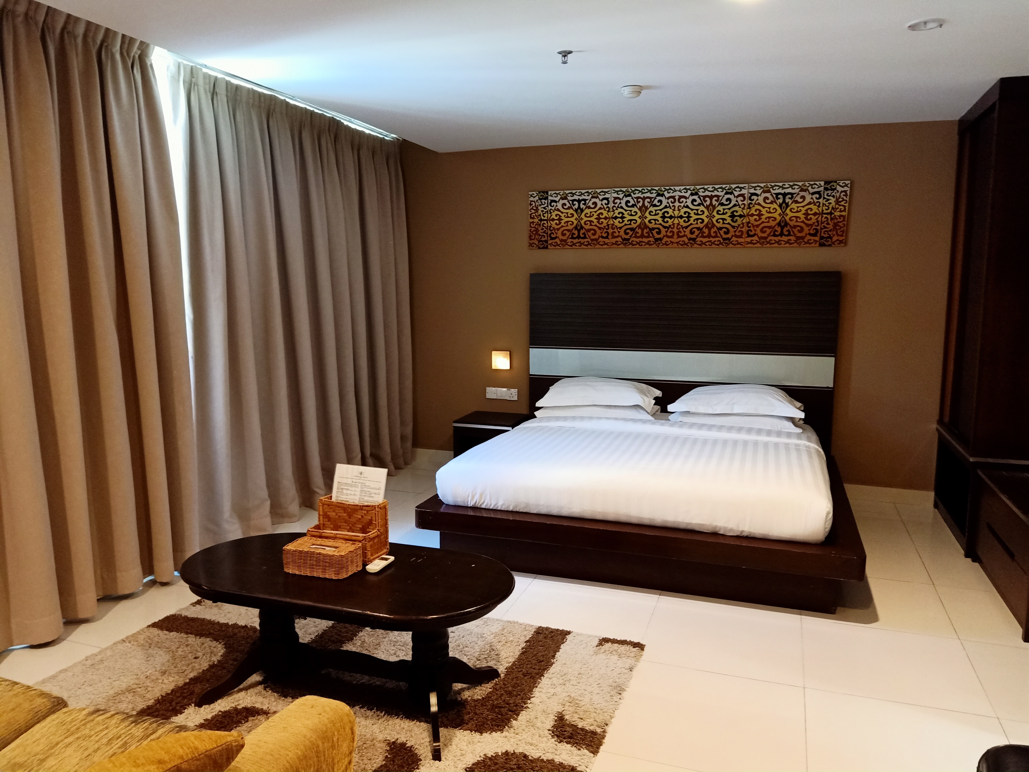 Family Room City View