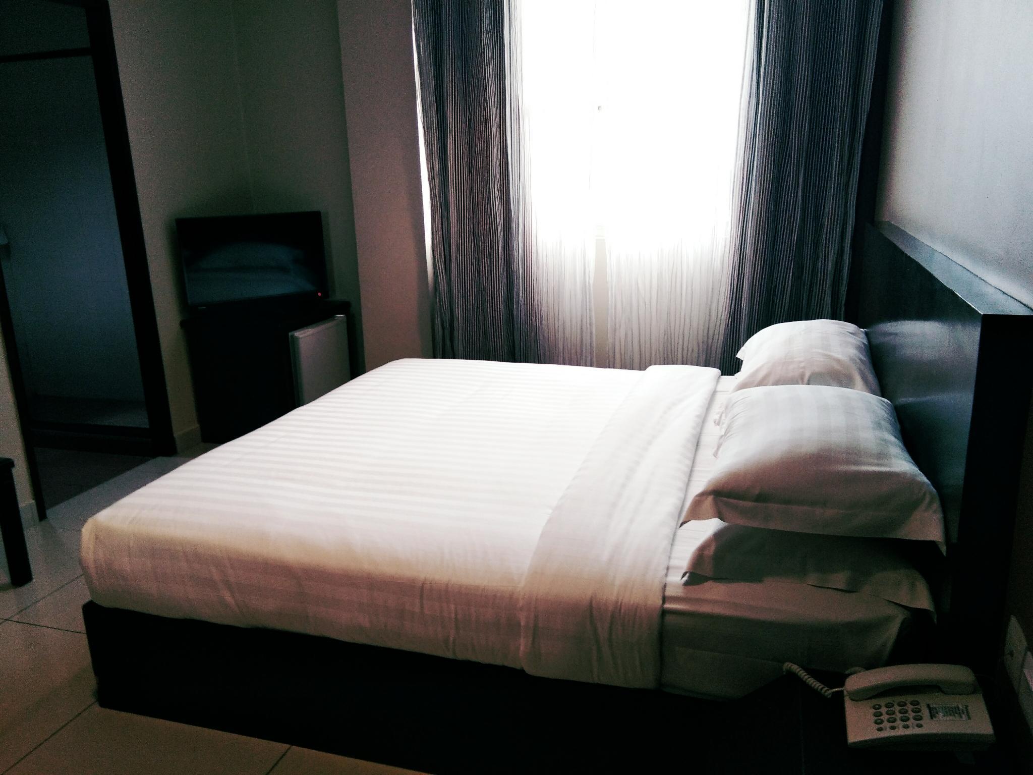 Double or Twin Two Beds