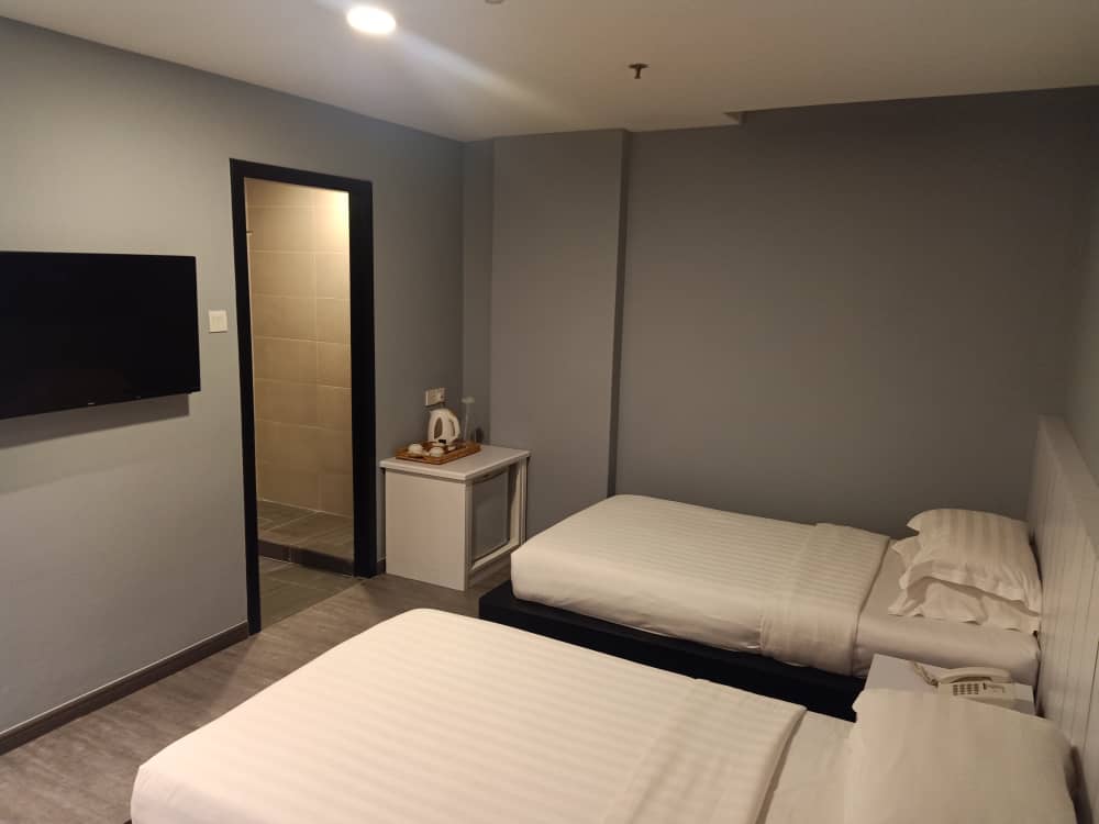 Double or Twin Deluxe