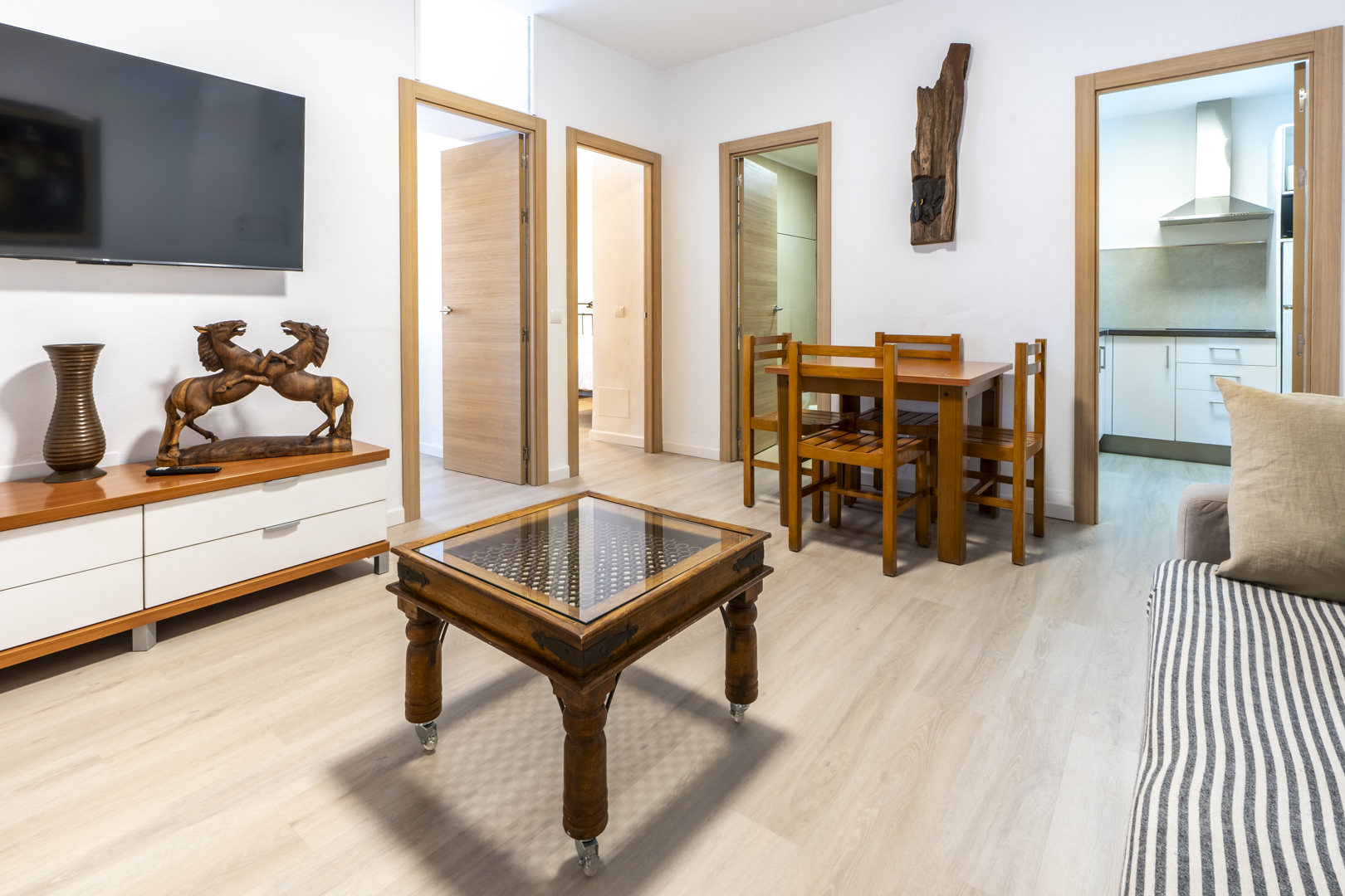 Apartment Two Bedrooms with Terrace