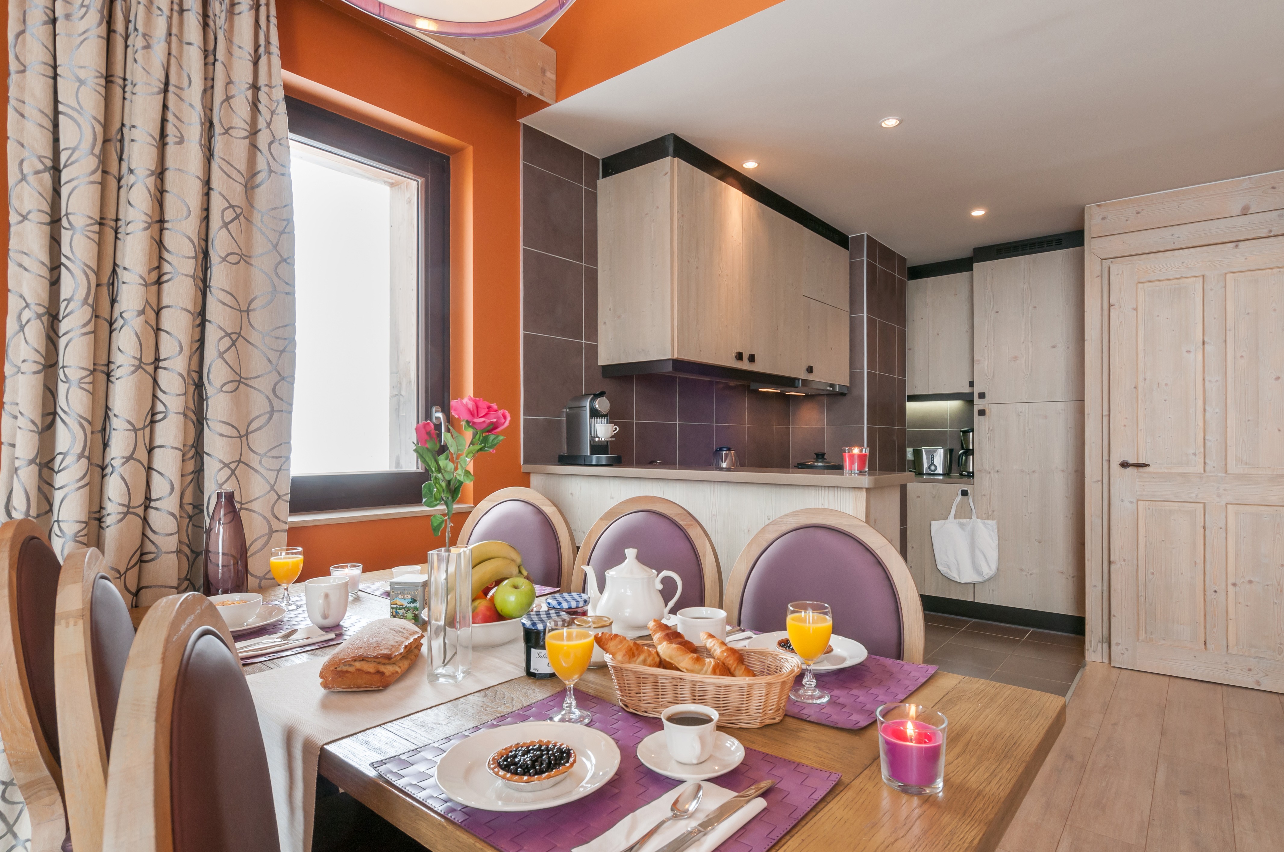 Apartment Capacity 6