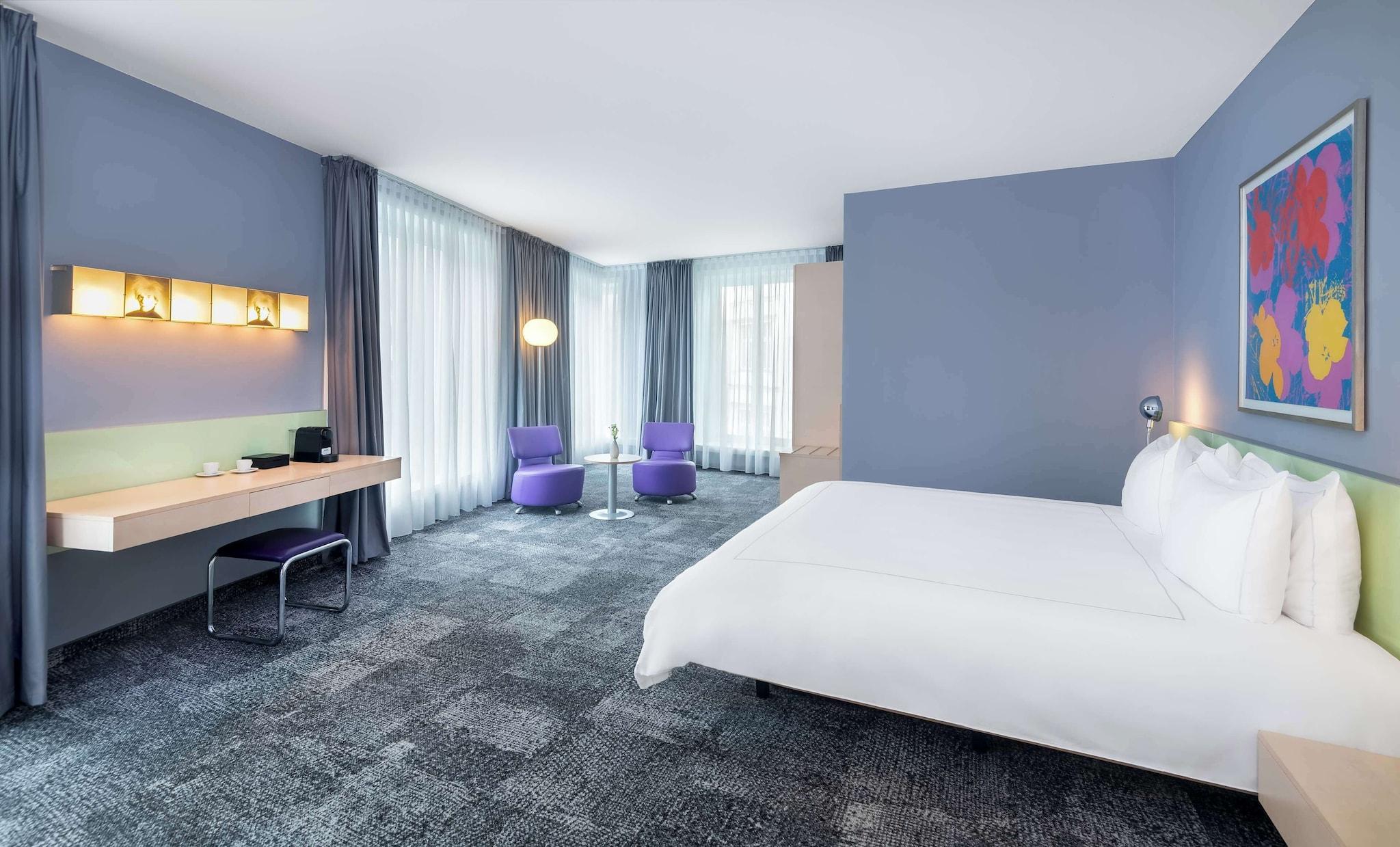 Junior Suite King Size Bed