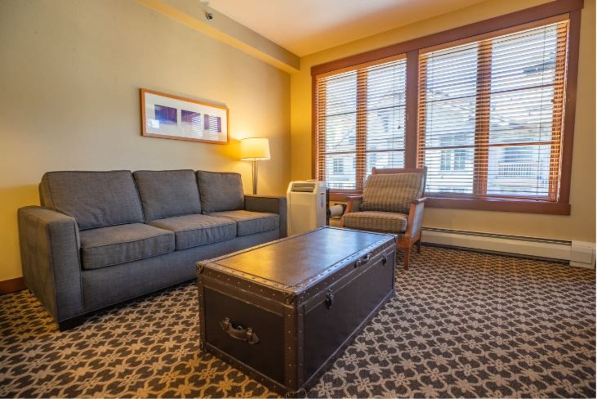 Double King Bed One Bedroom 