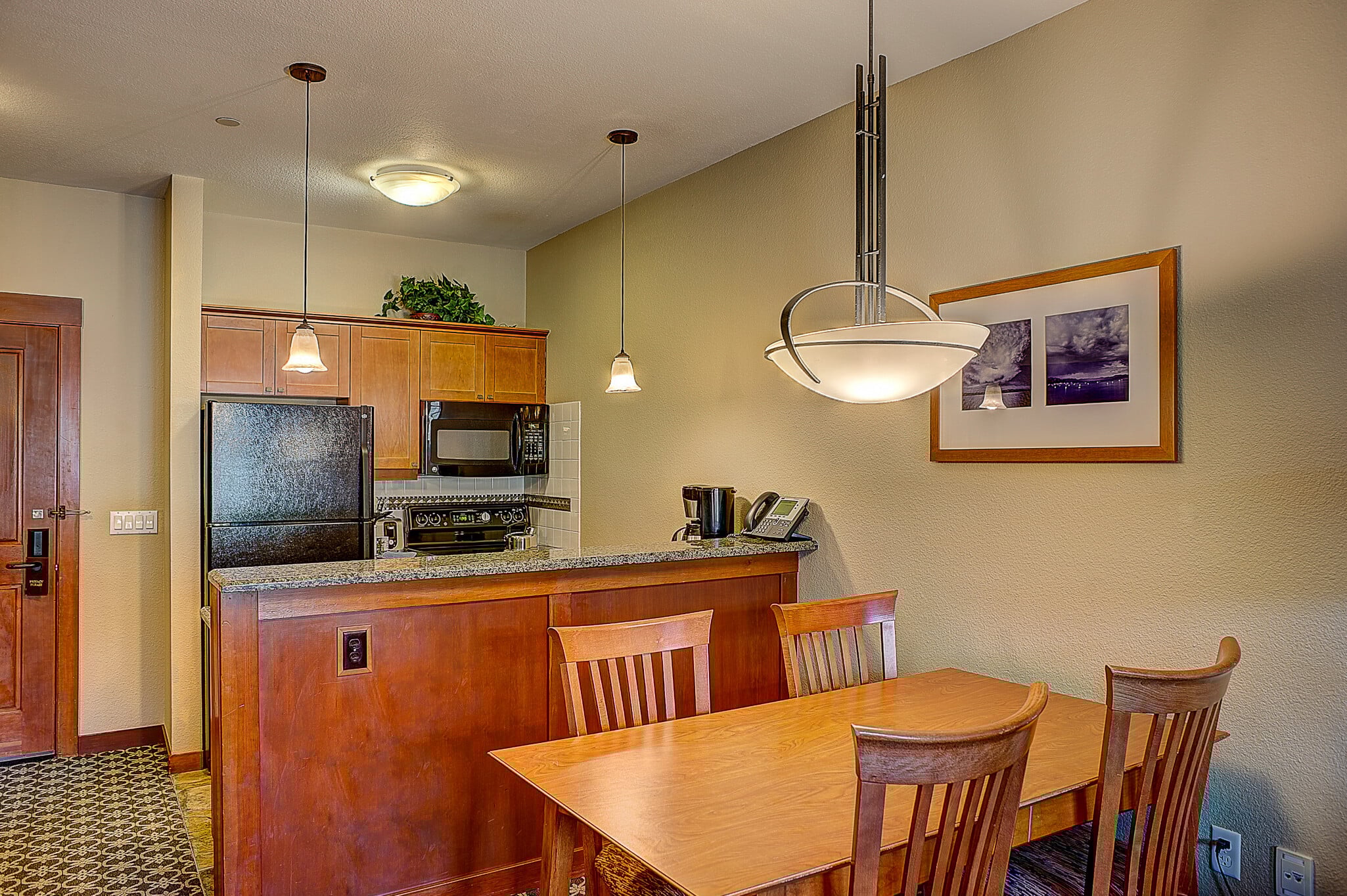 Double King Bed One Bedroom 