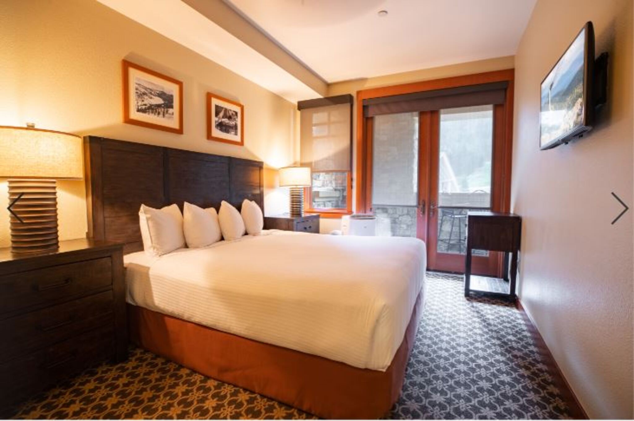 Suite Premier with Views