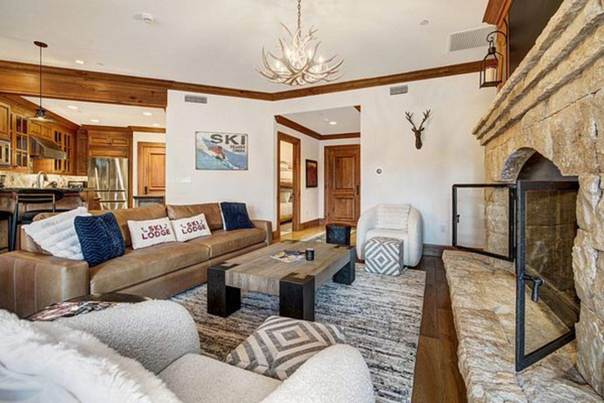 Double or Twin One Bedroom