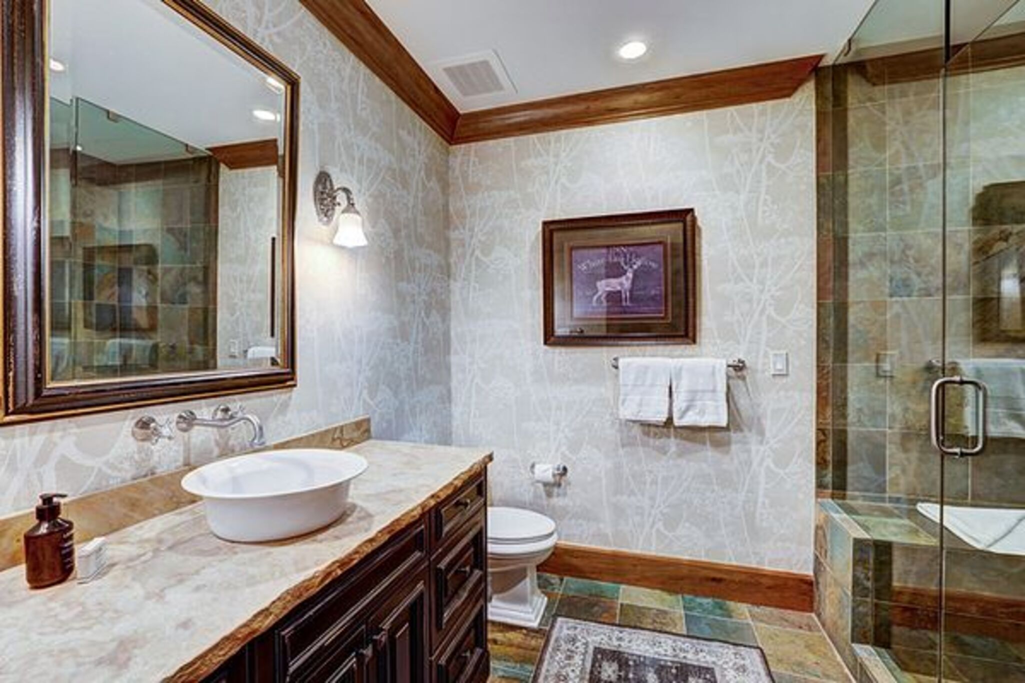 Double or Twin One Bedroom