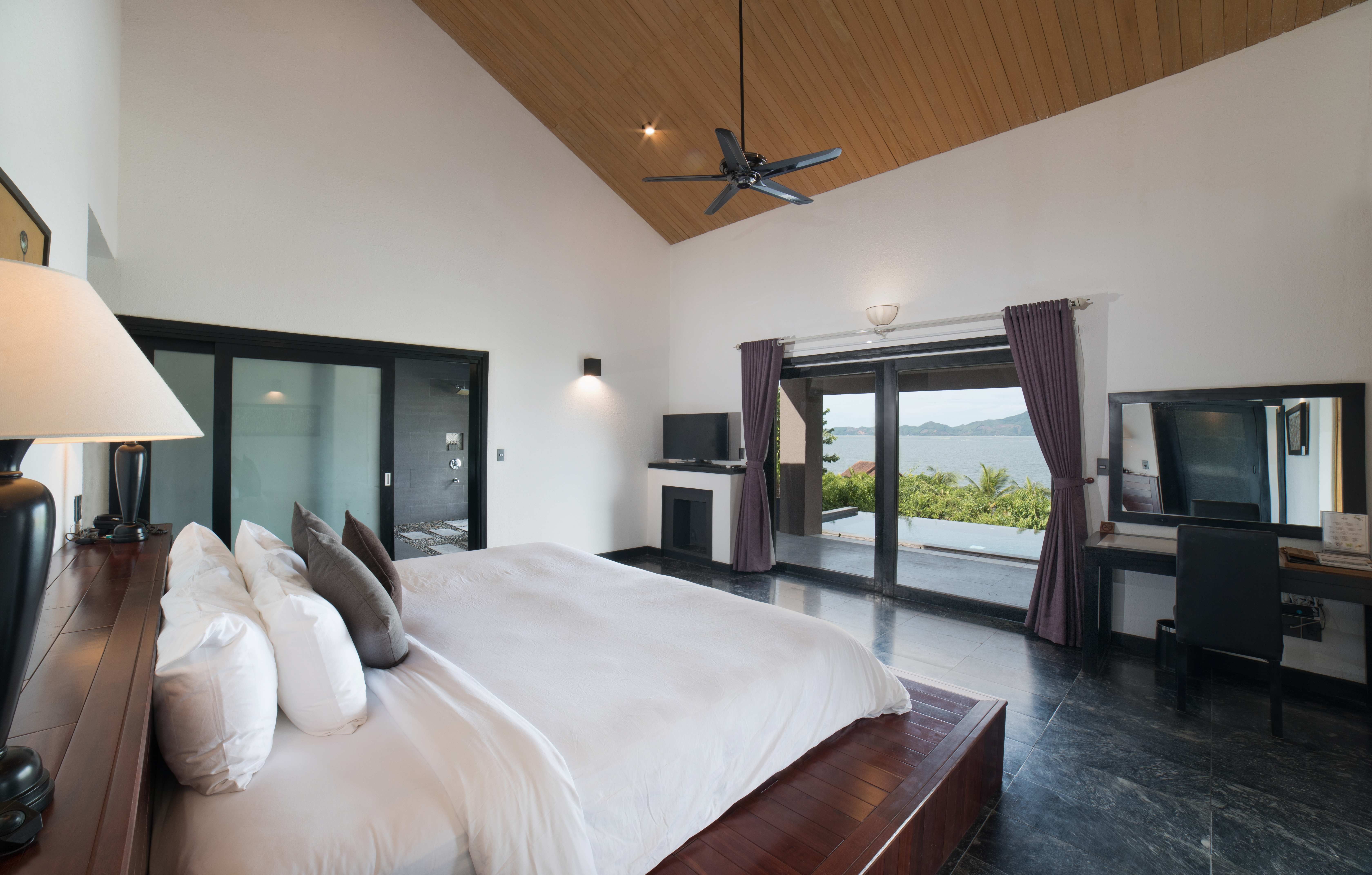 Villa Pool View