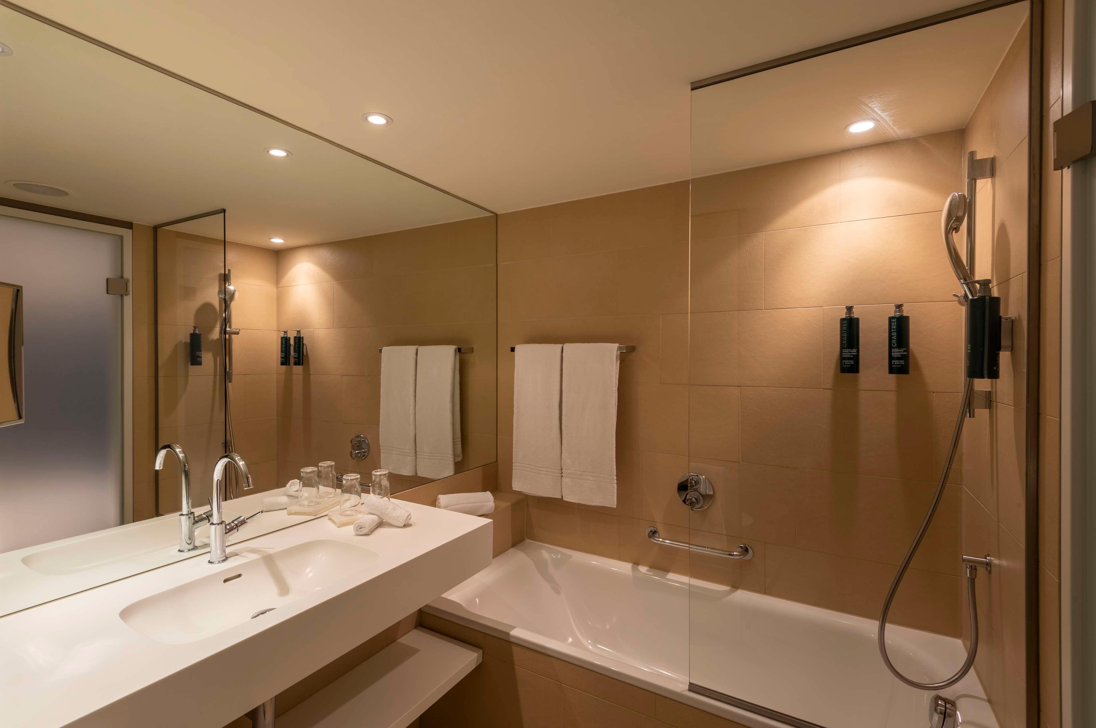 Twin Guest Room