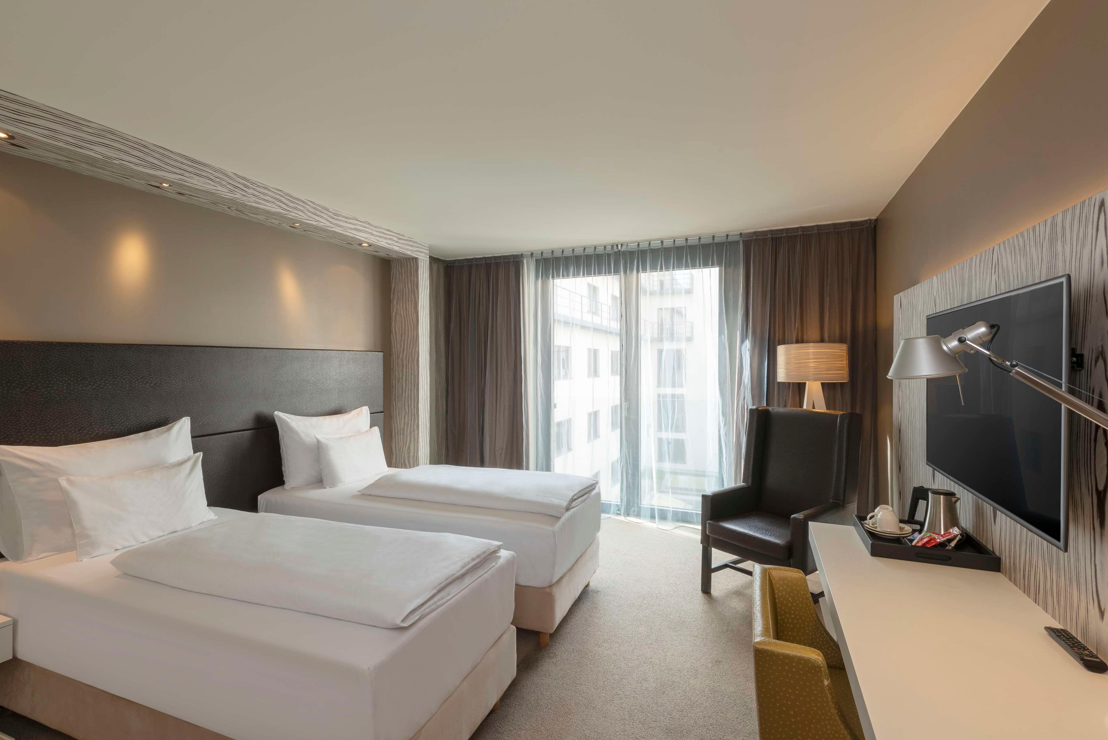 Twin Guest Room