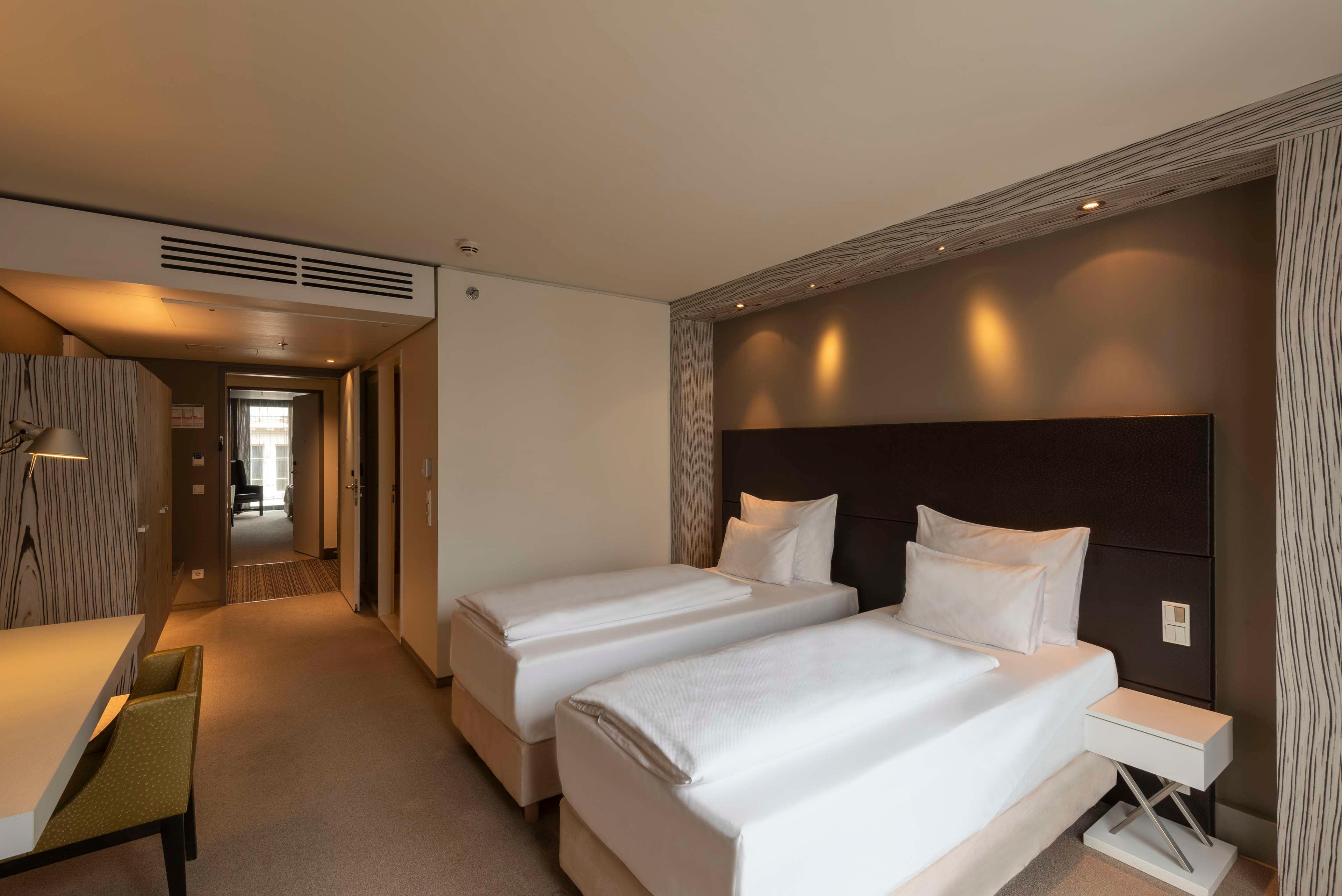 Twin Guest Room