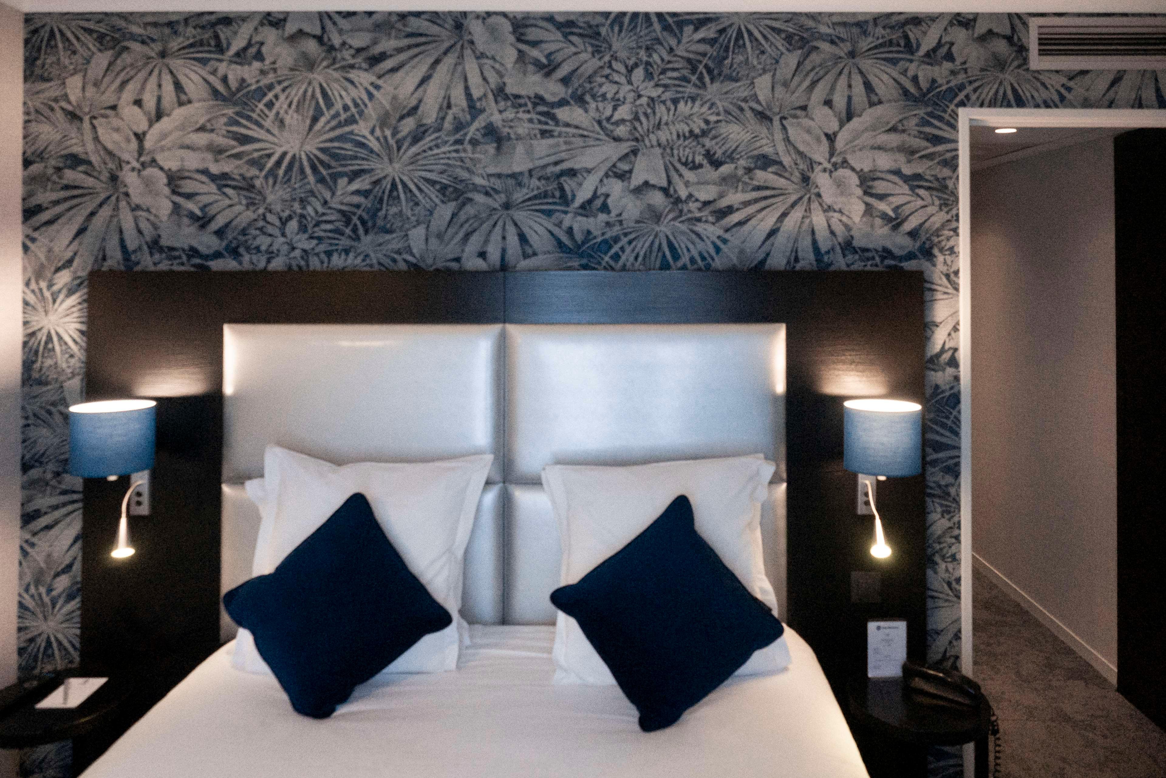 Double Superior King Bed