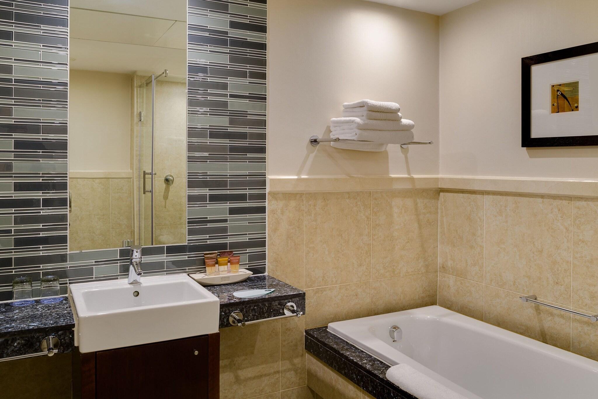 Apartment King Bed One Bedroom 