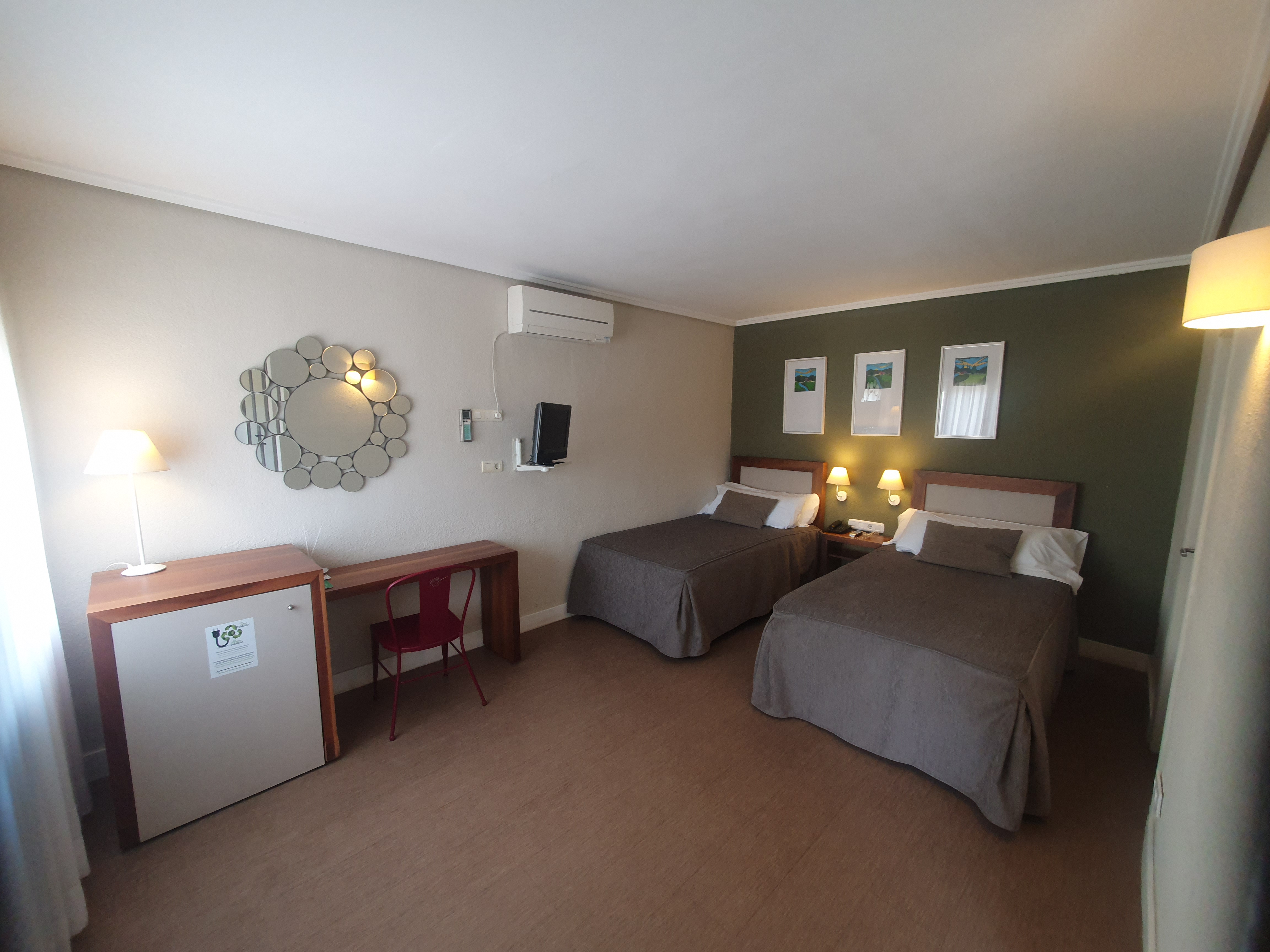 Double or Twin Standard