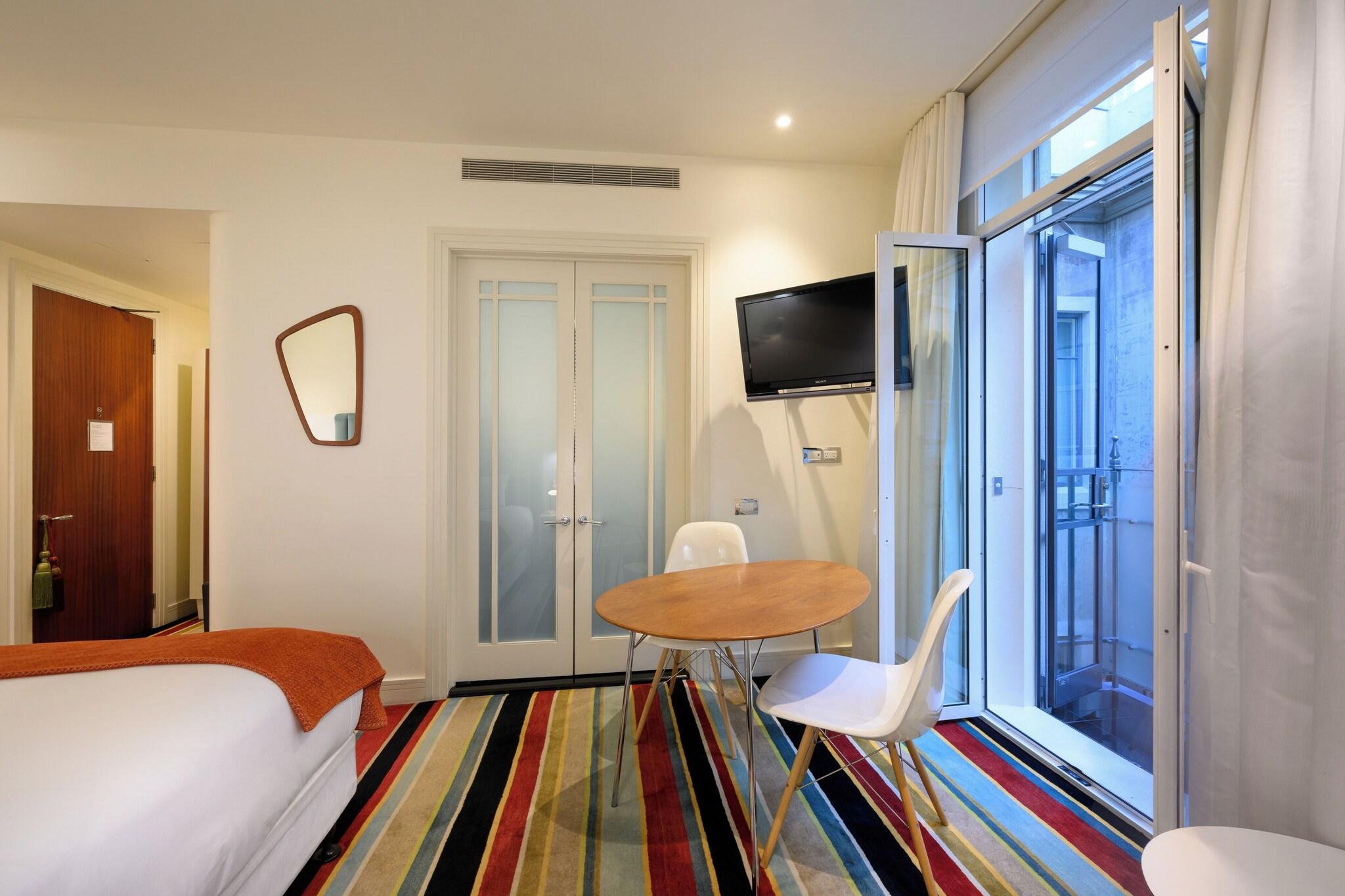 Double Classic King Bed