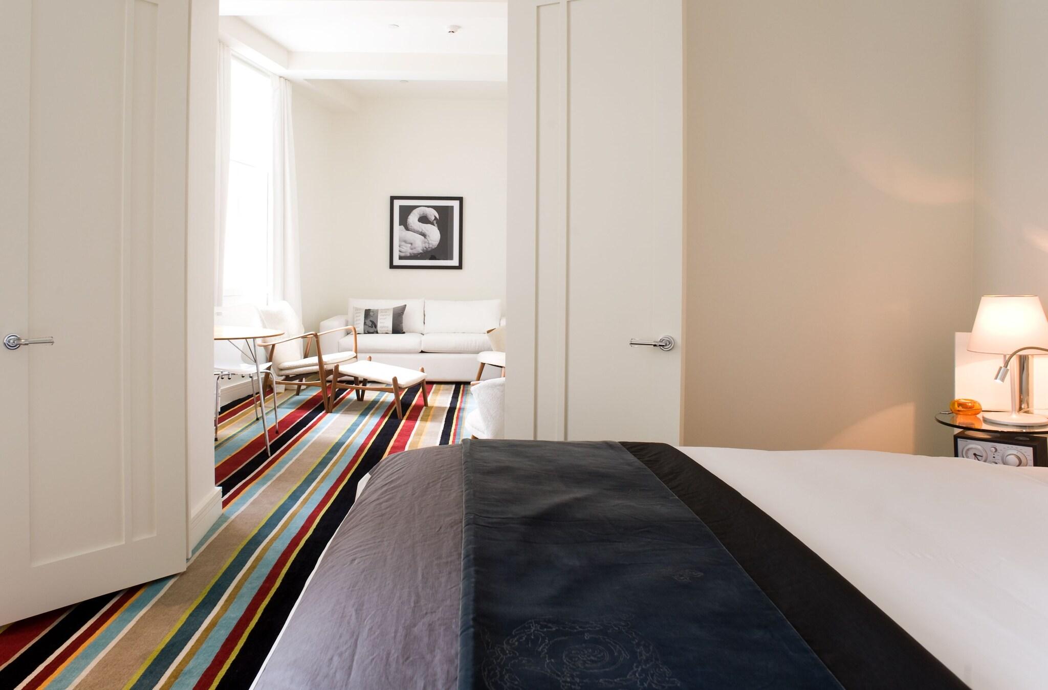 Suite Deluxe King Bed