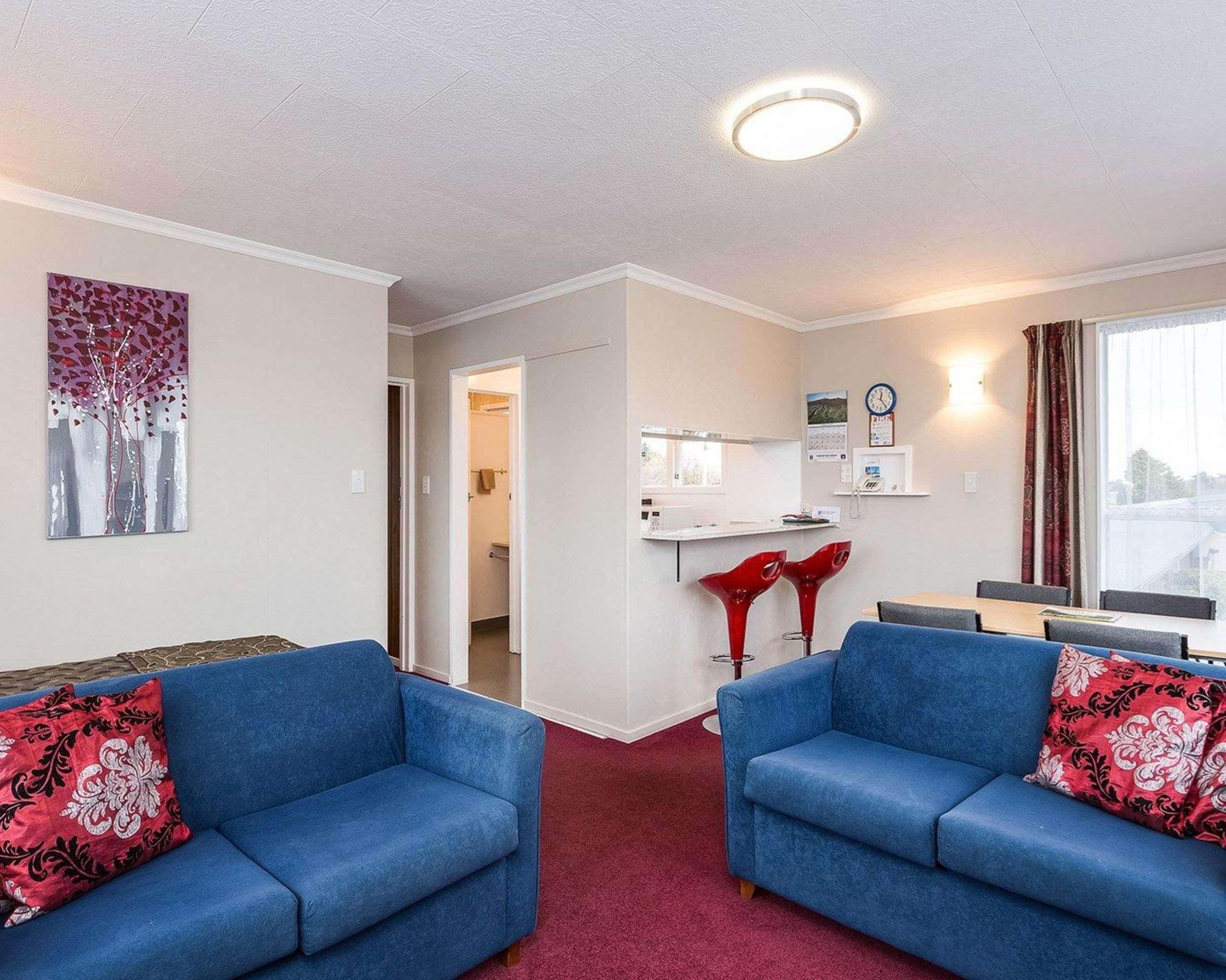 Suite Queen Bed Non Smoking